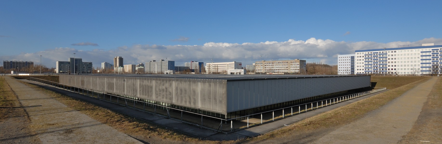 SSE Berlin Südansicht (2010)