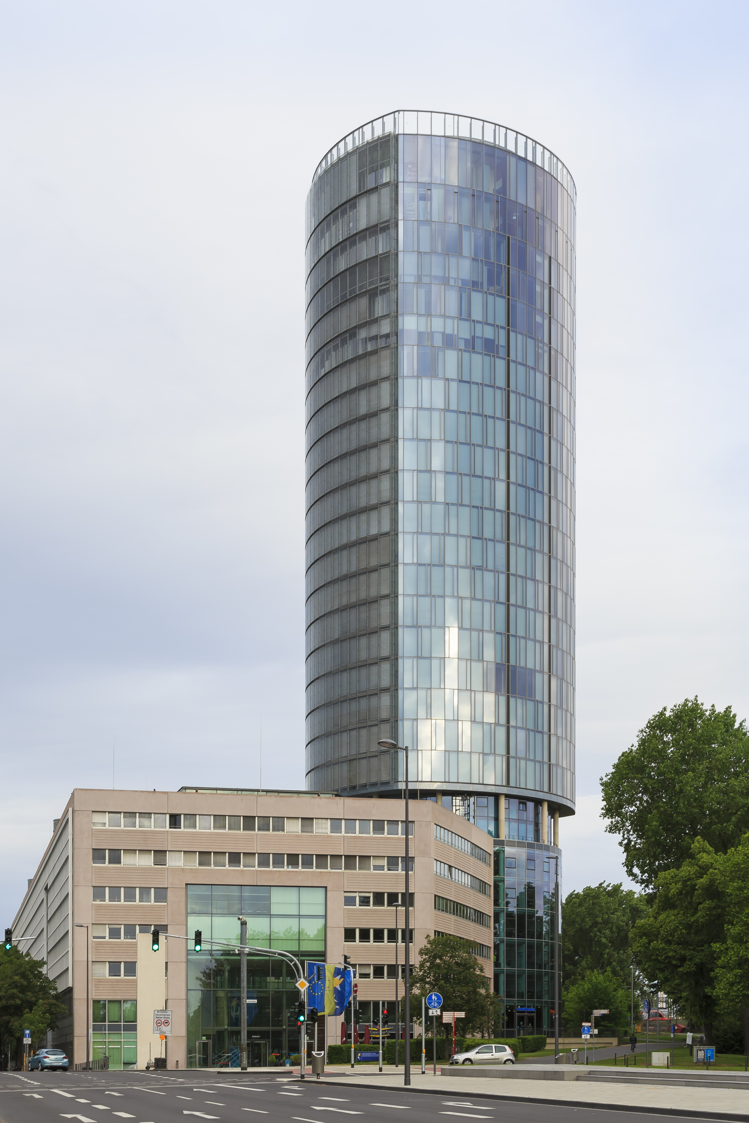 Cologne Germany KölnTriangle-Tower-02