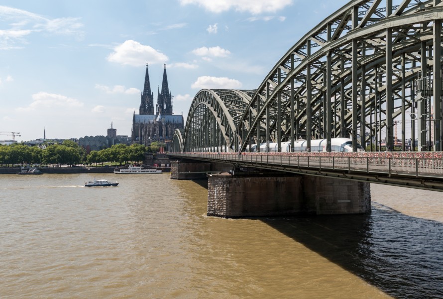 Köln, Hohenzollernbrücke -- 2014 -- 1873