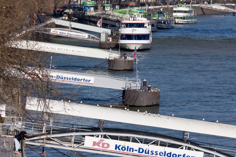 Schiffsanleger der Köln-Düsseldorfer in Köln-4857