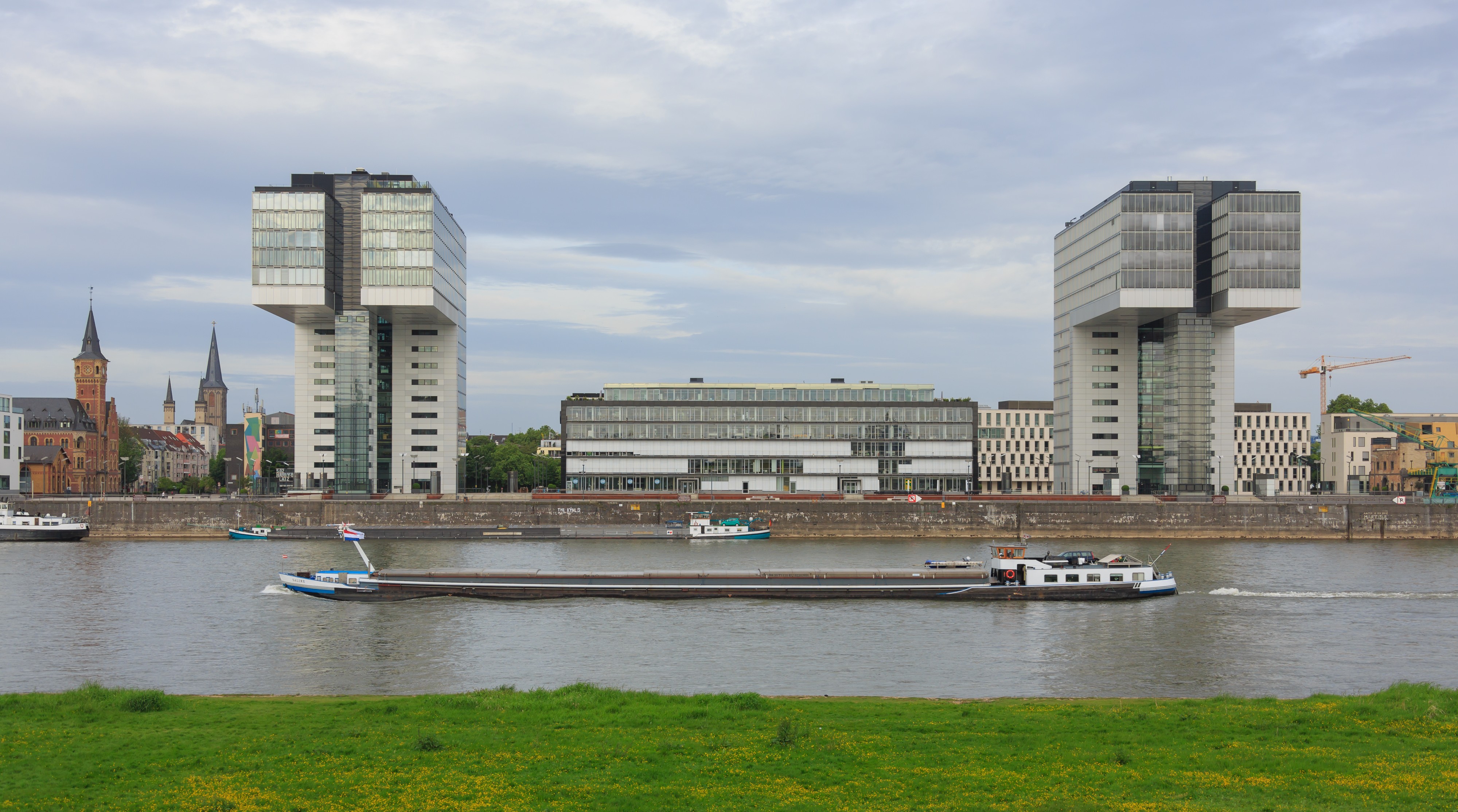 Cologne Germany Ship-Salire-01