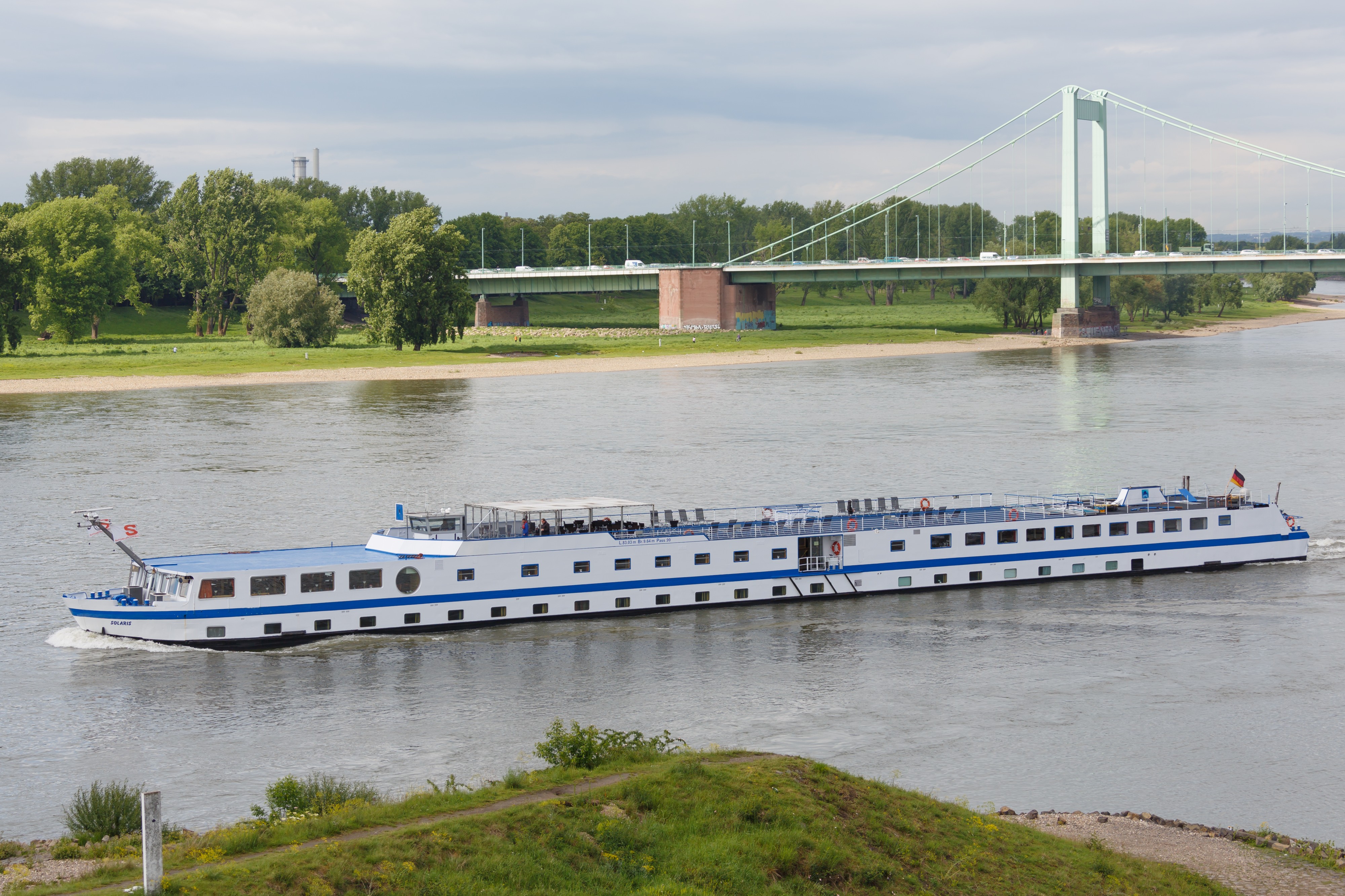 Cologne Germany Ship-Solaris-02