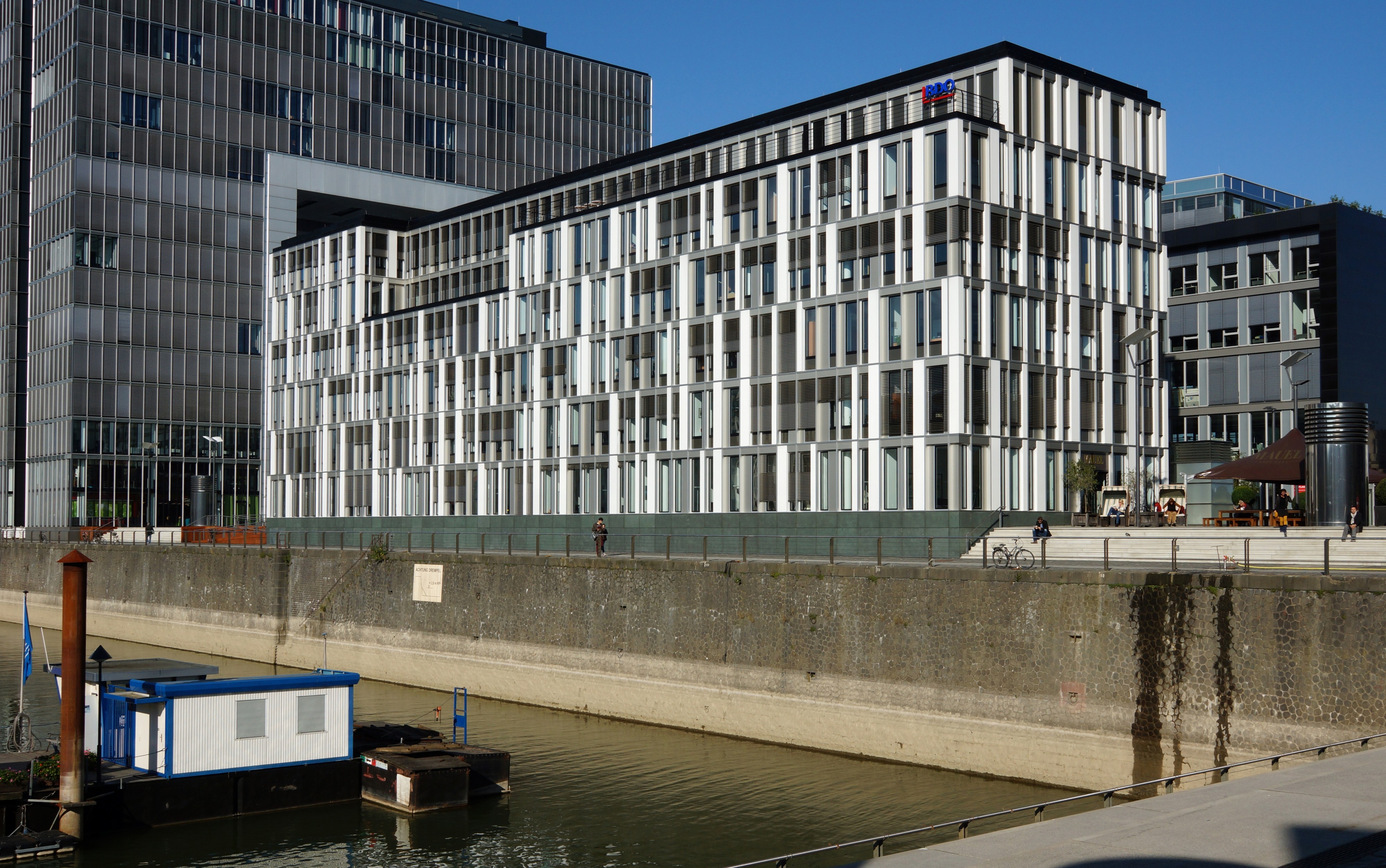 Im Zollhafen 22