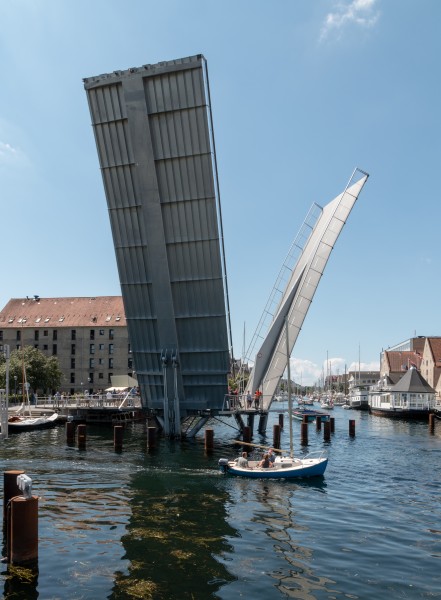 Kopenhagen (DK), Christianshaven, Trangravsbroen -- 2017 -- 1522