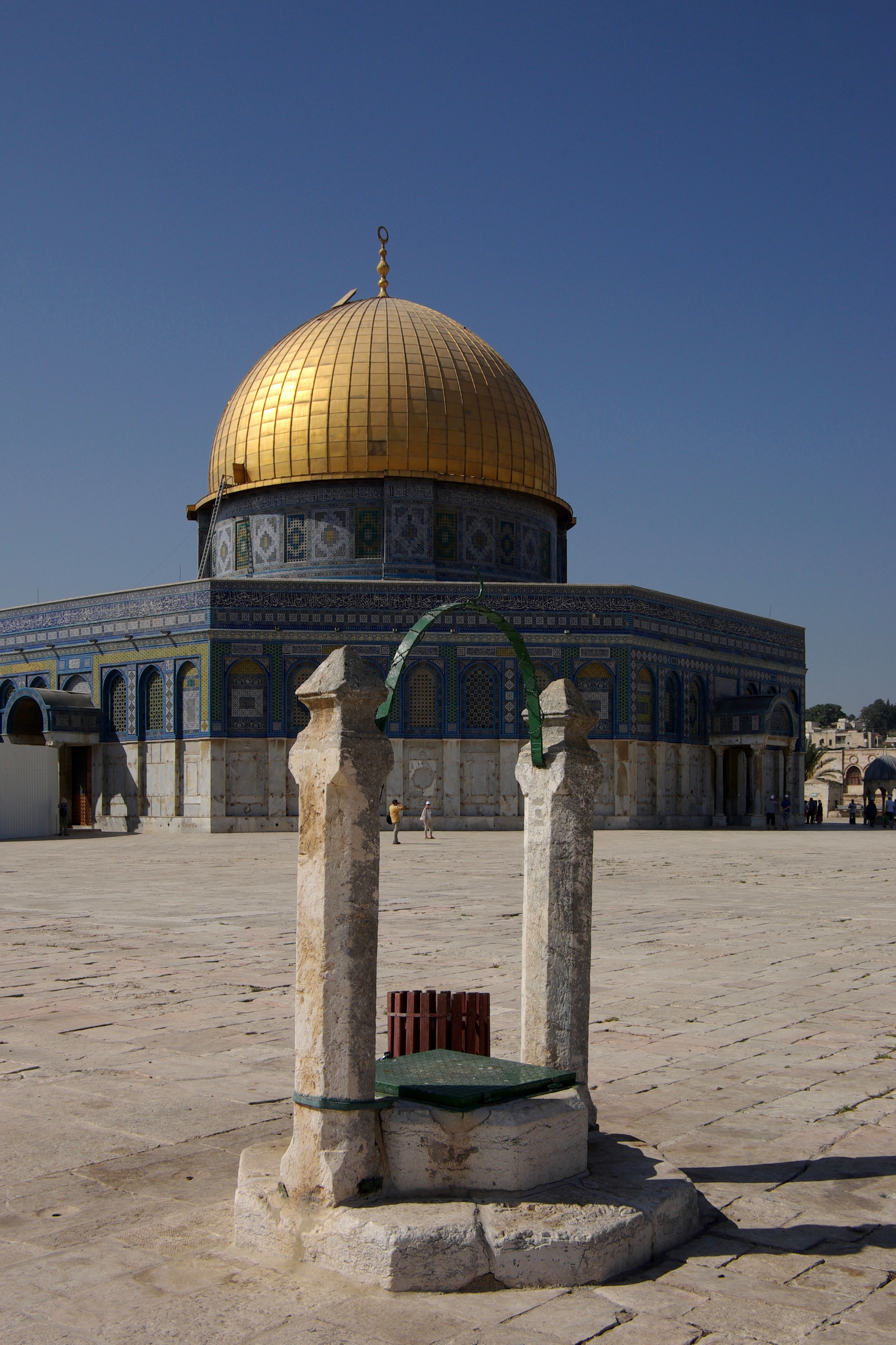 Jerusalem Dome of the Rock BW 2010-09-21 07-14-37
