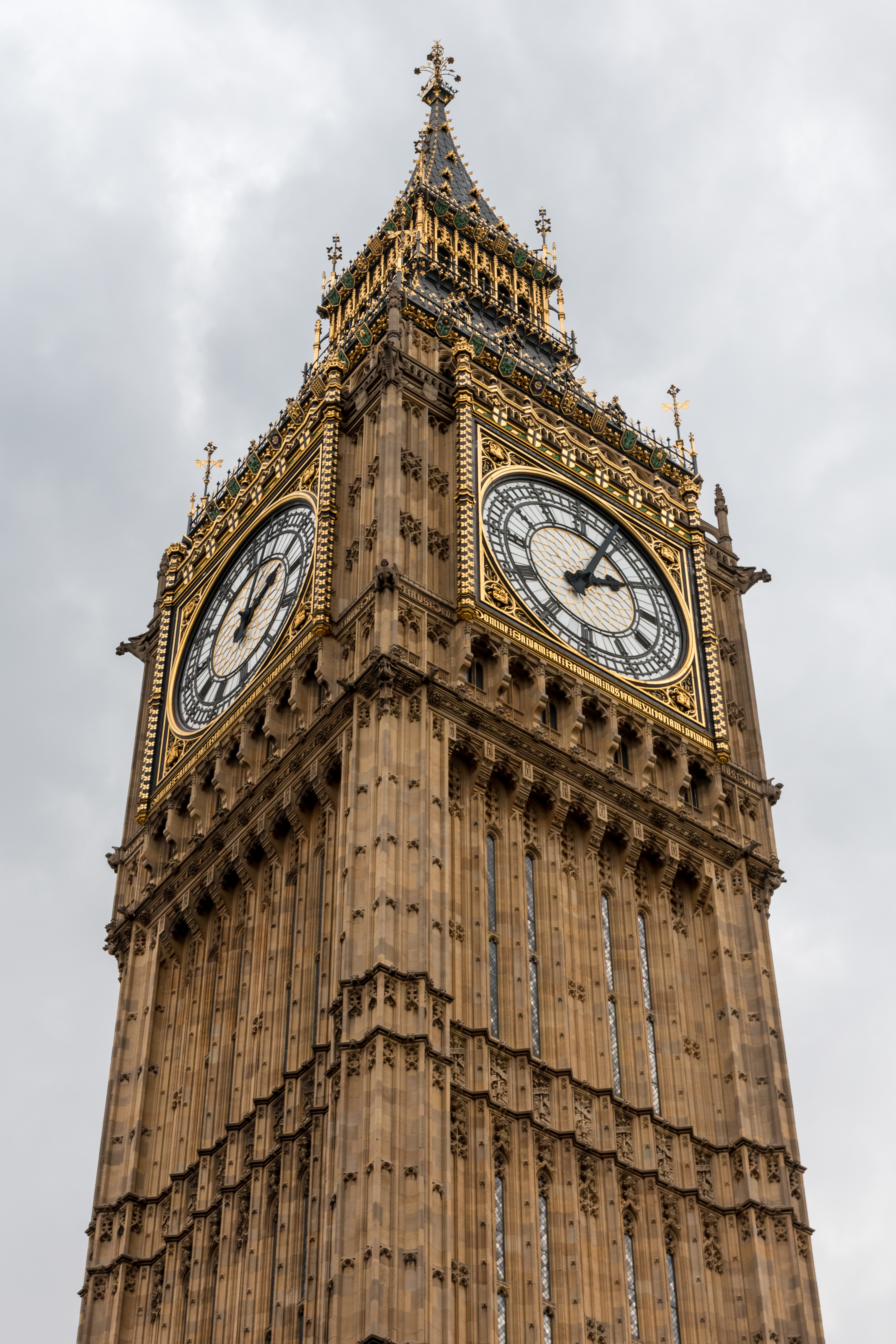 London, Elizabeth Tower -- 2016 -- 4620