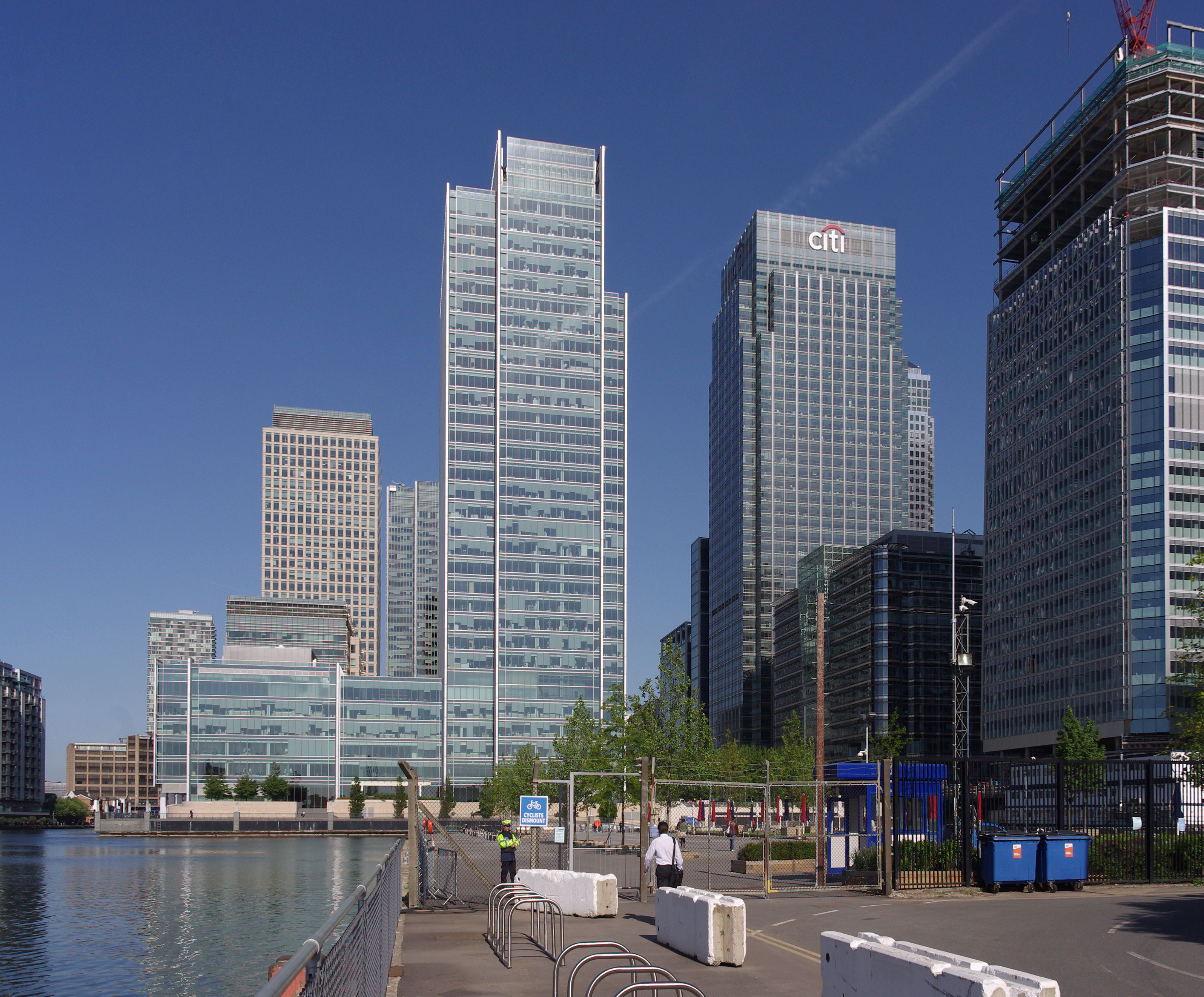 London MMB «50 Canary Wharf