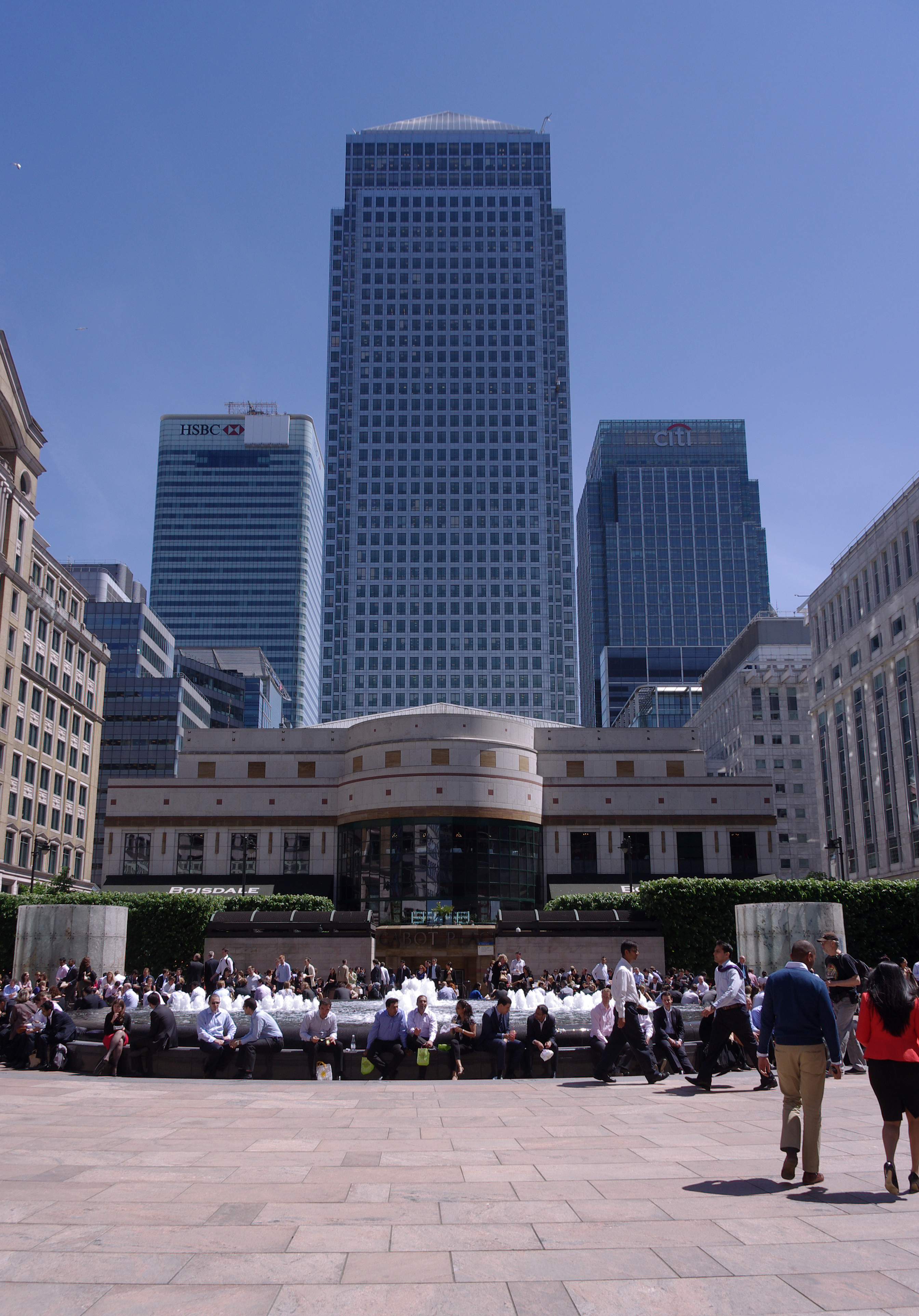 London MMB «77 Cabot Square