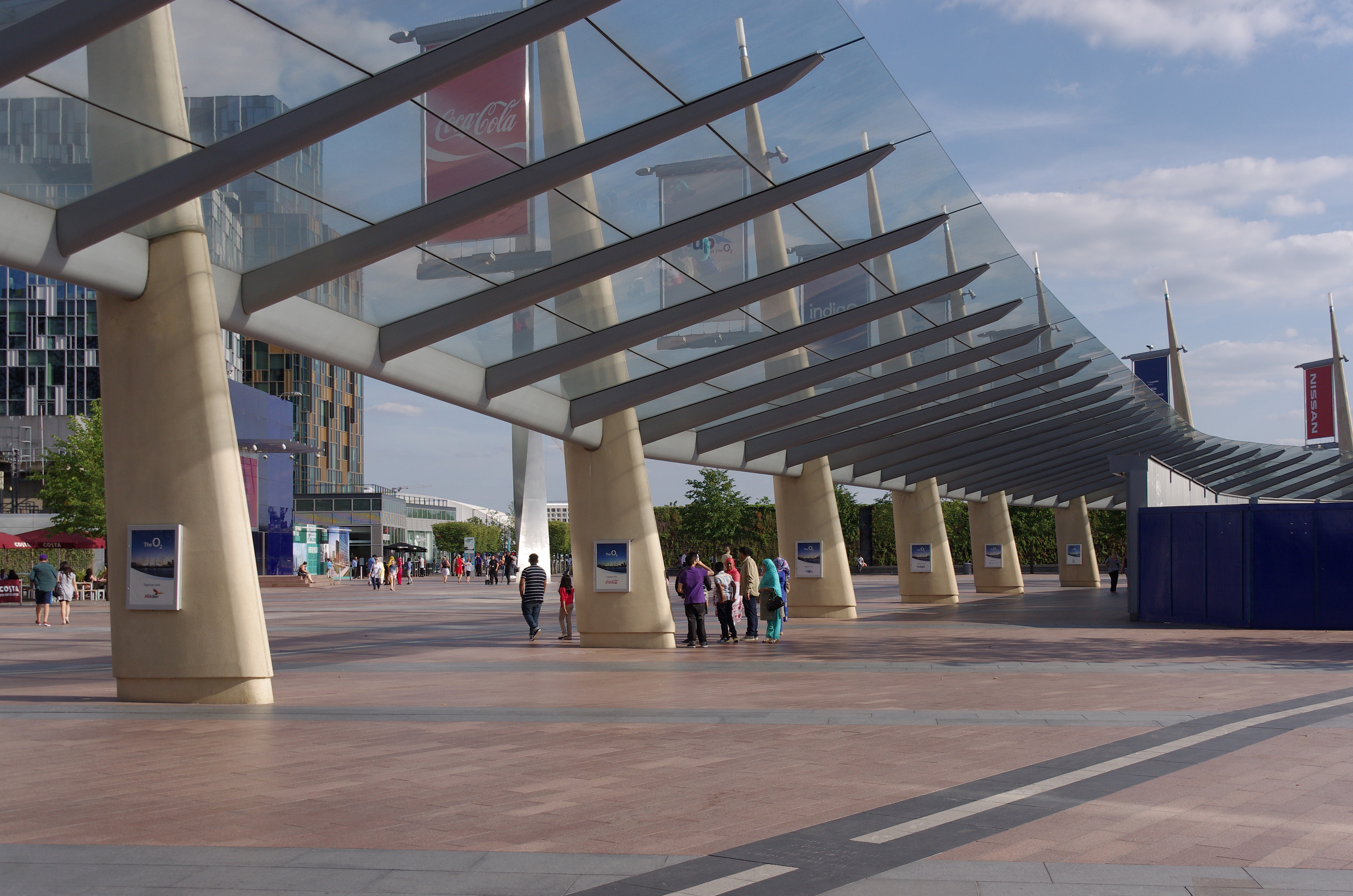 London MMB «T3 Millennium Dome