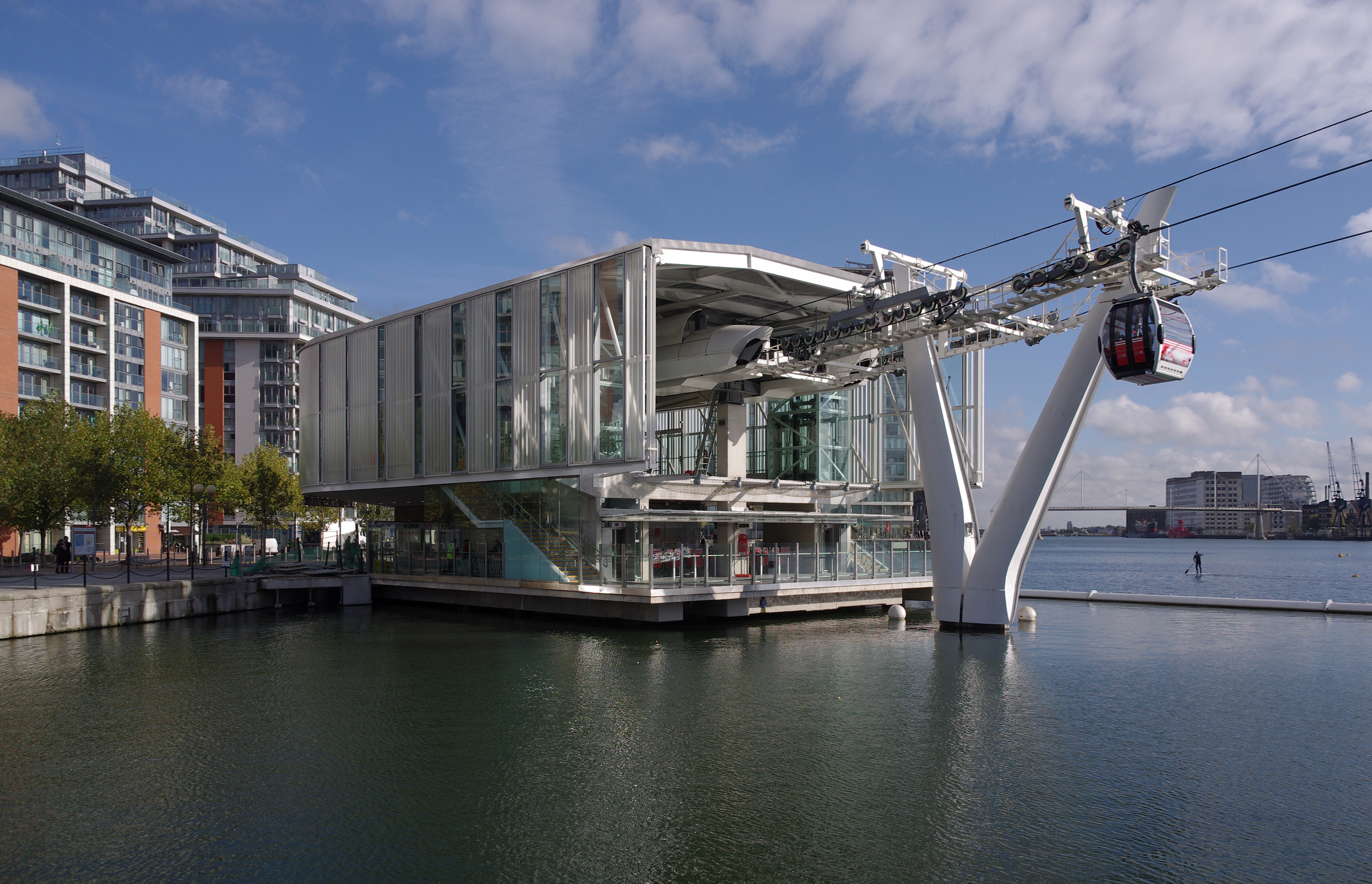 London MMB «X5 Emirates Royal Docks