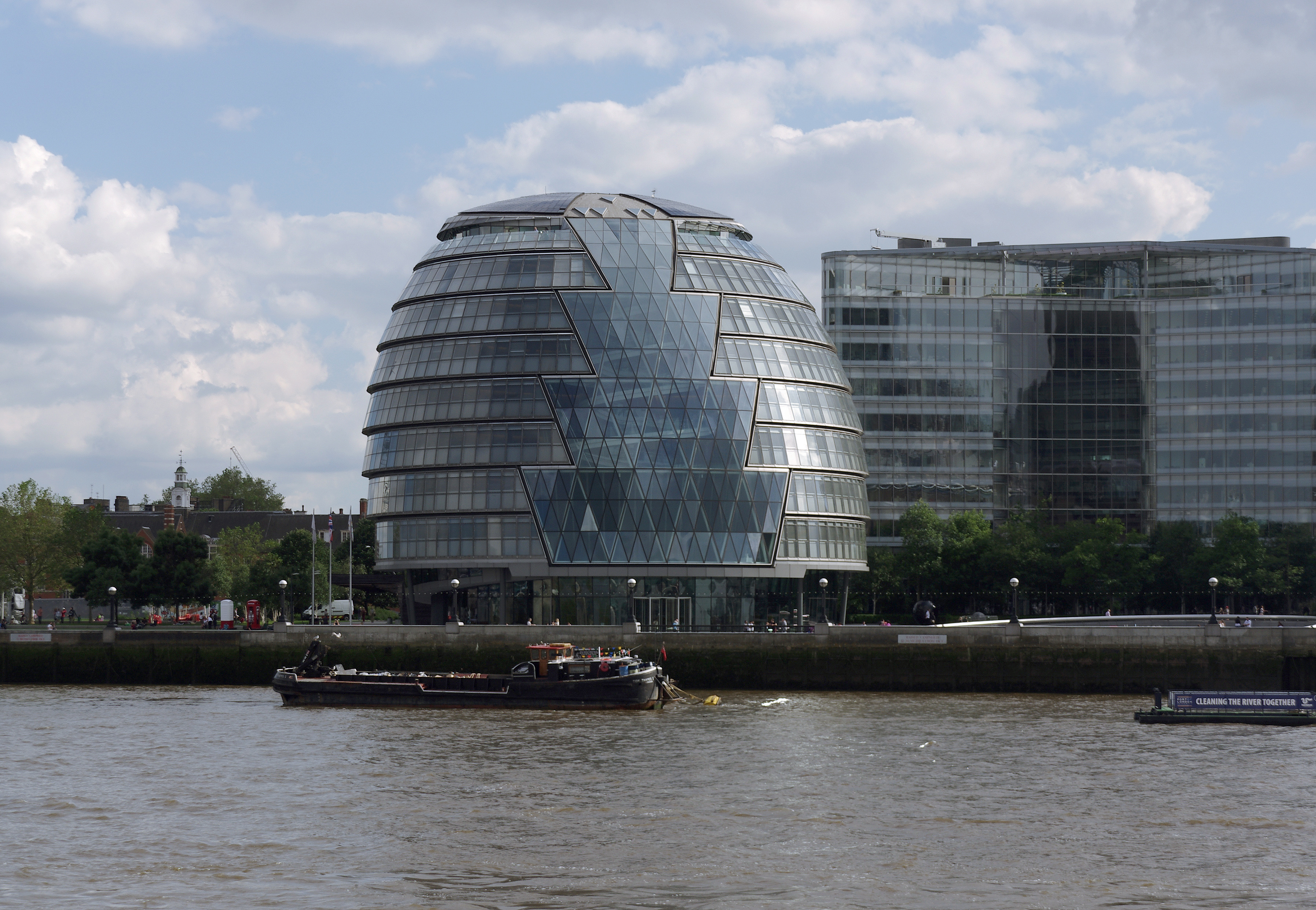 London MMB K1 City Hall
