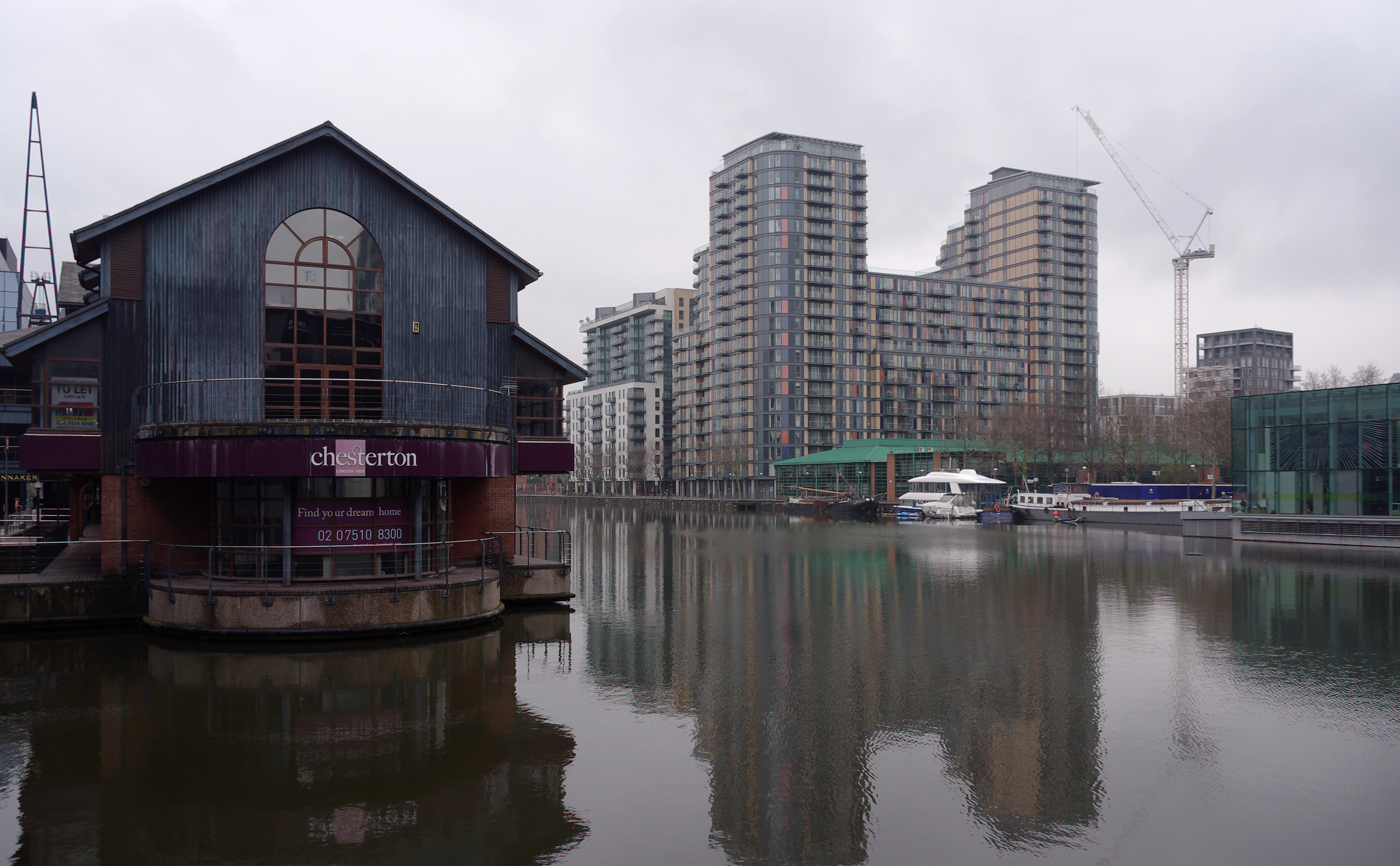 London MMB Q1 Millwall Dock