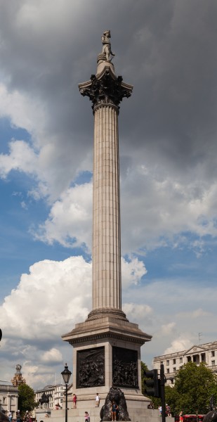 Columna de Nelson, Plaza de Trafalgar, Londres, Inglaterra, 2014-08-07, DD 037
