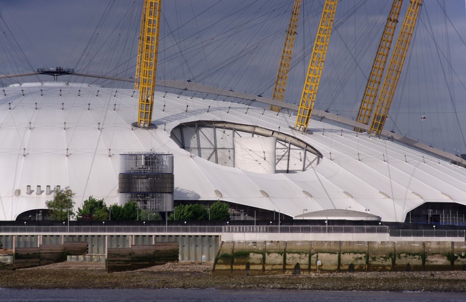 London MMB «01 Millennium Dome
