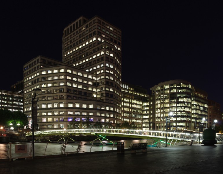 London MMB «B5 West India Quay and 1 Cabot Square