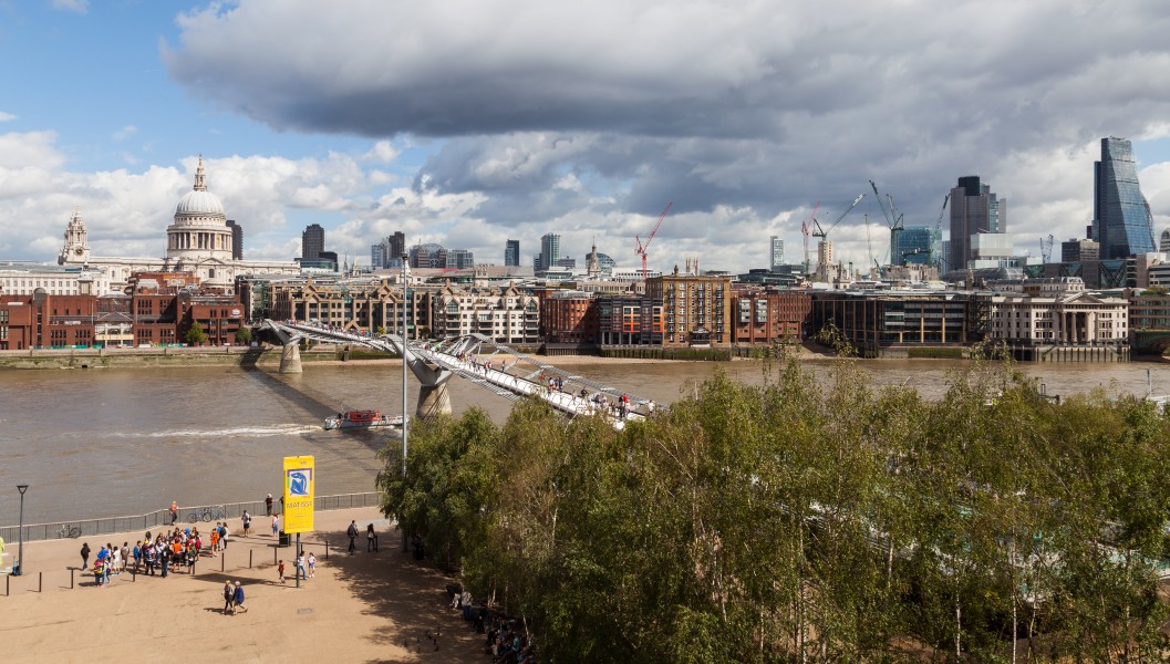 Orilla Norte del Támesis desde Tate Modern, Londres, Inglaterra, 2014-08-11, DD 119
