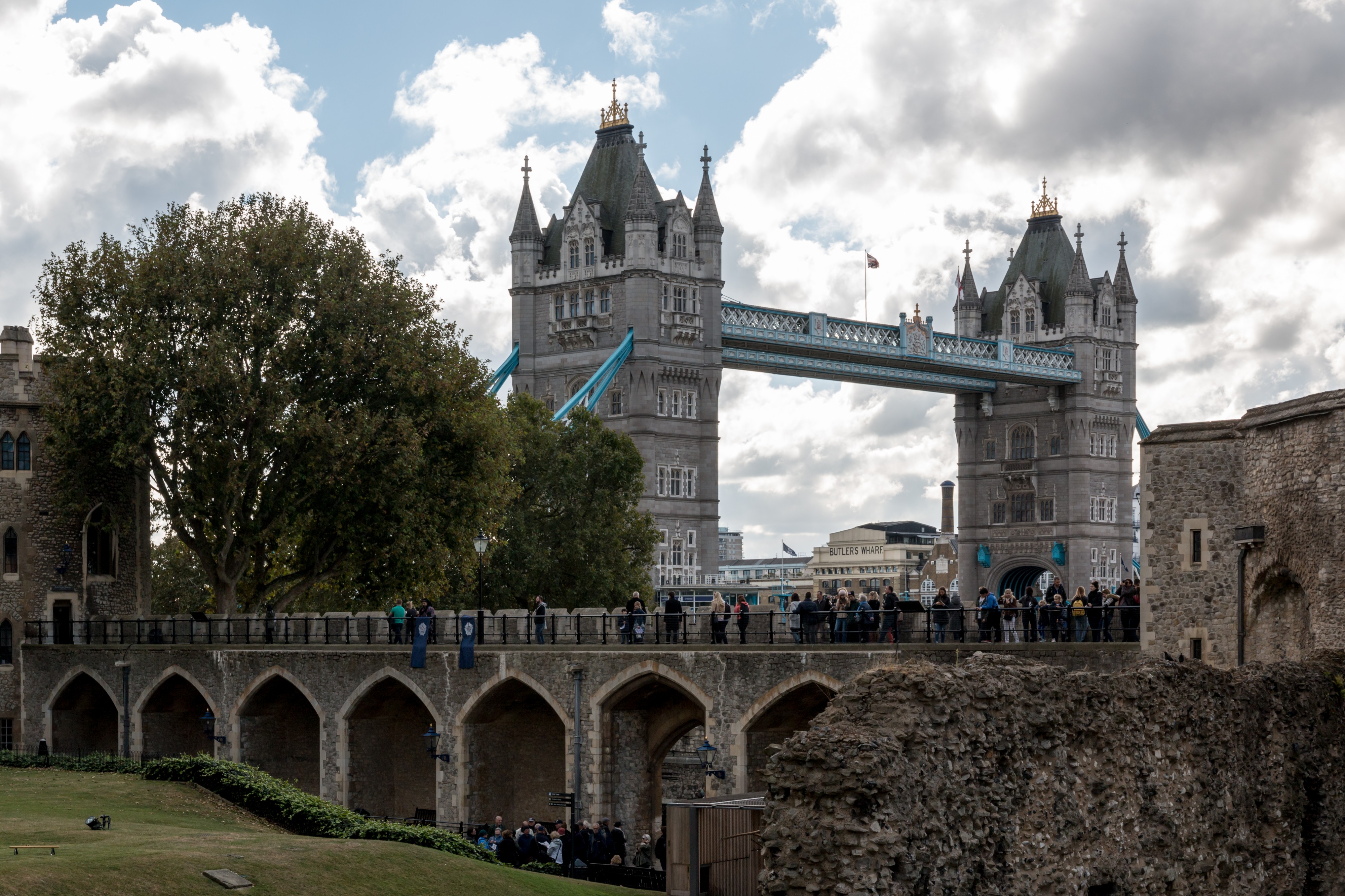 London, Tower Bridge -- 2016 -- 4676