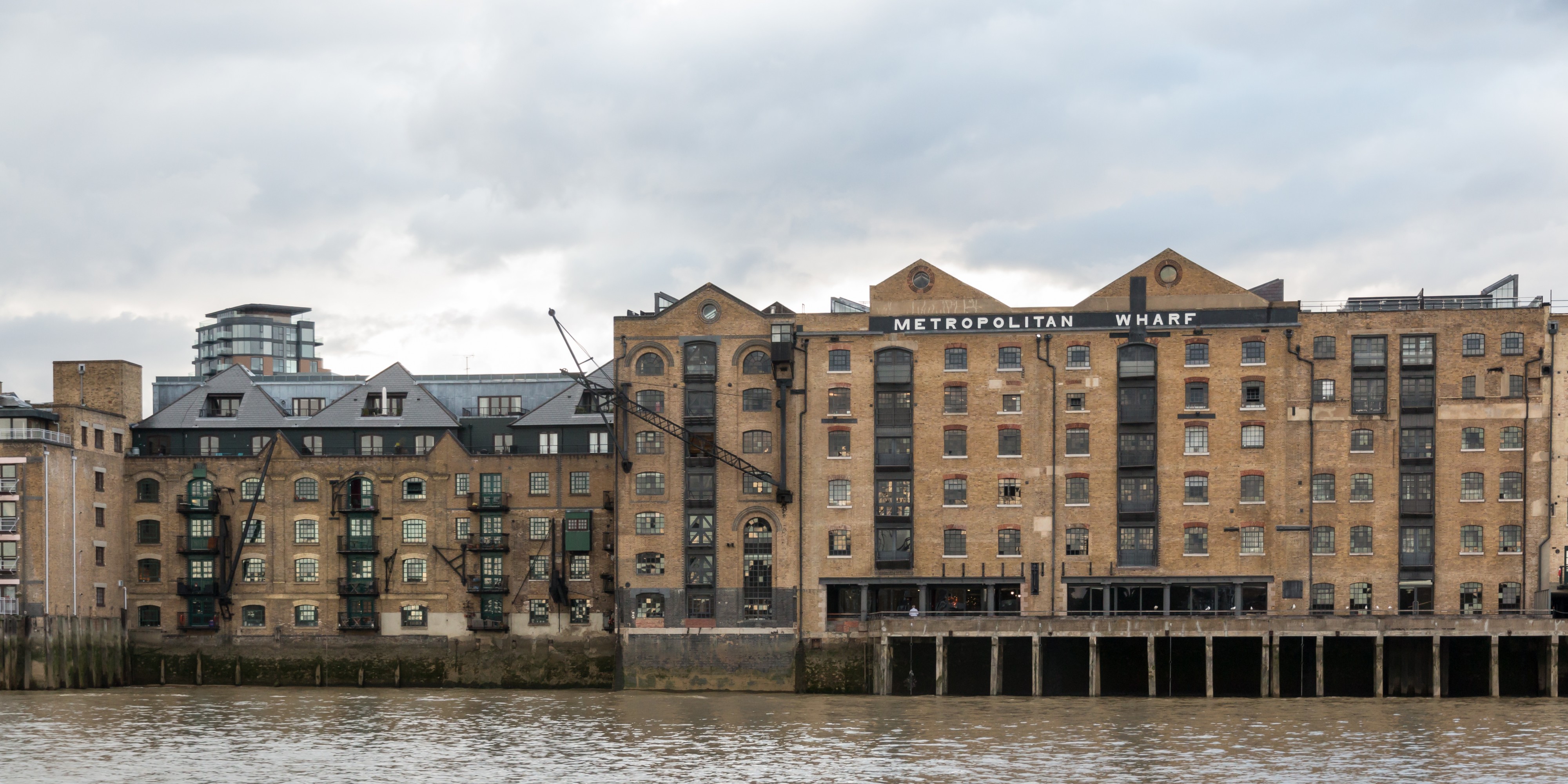 London, Wapping -- 2016 -- 4760