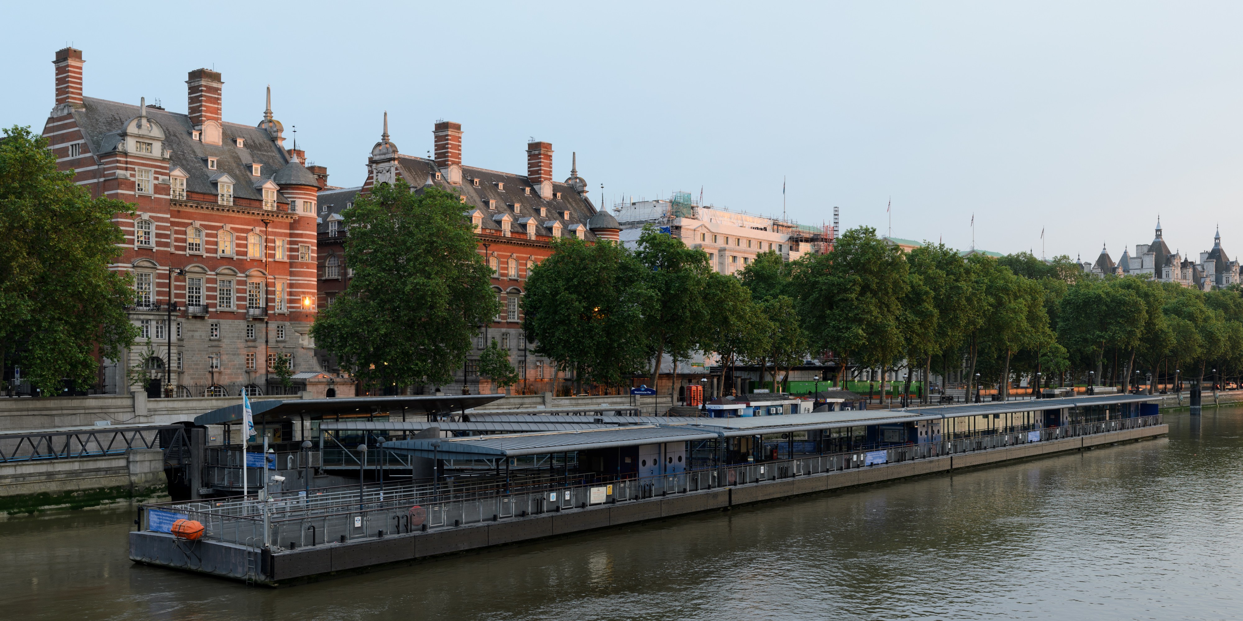 Westminster London June 2016 panorama 2