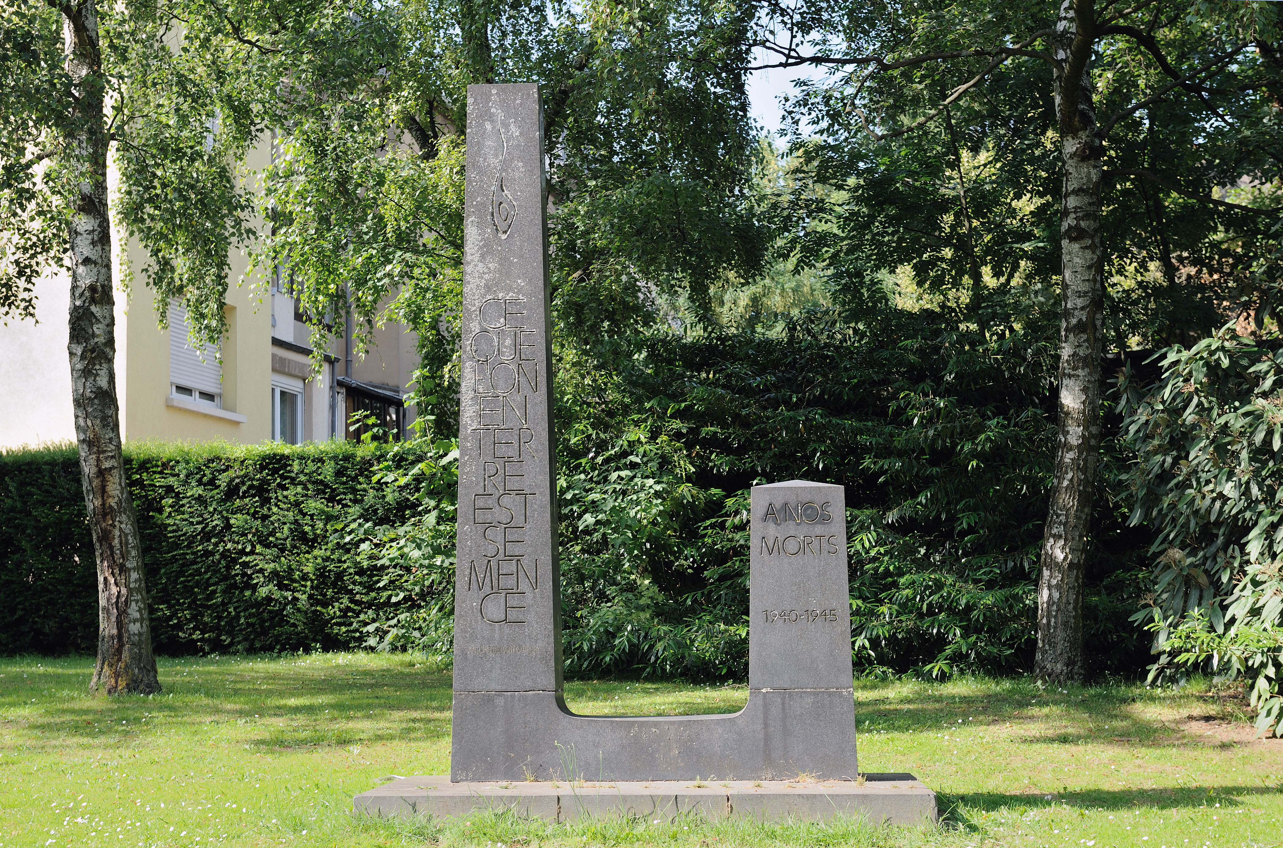 Luxemb Hollerich war memorial 01