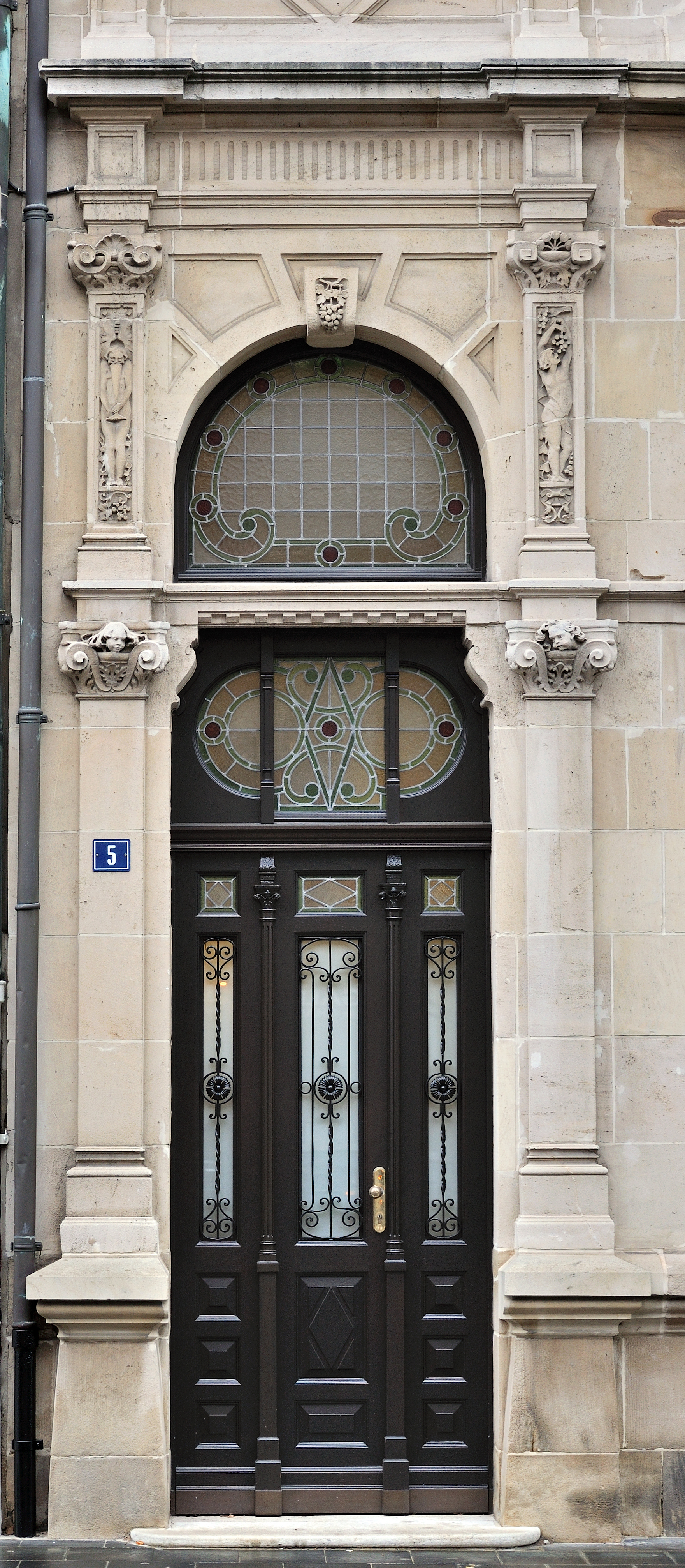 Luxembourg City BCEE porte av Liberté 01