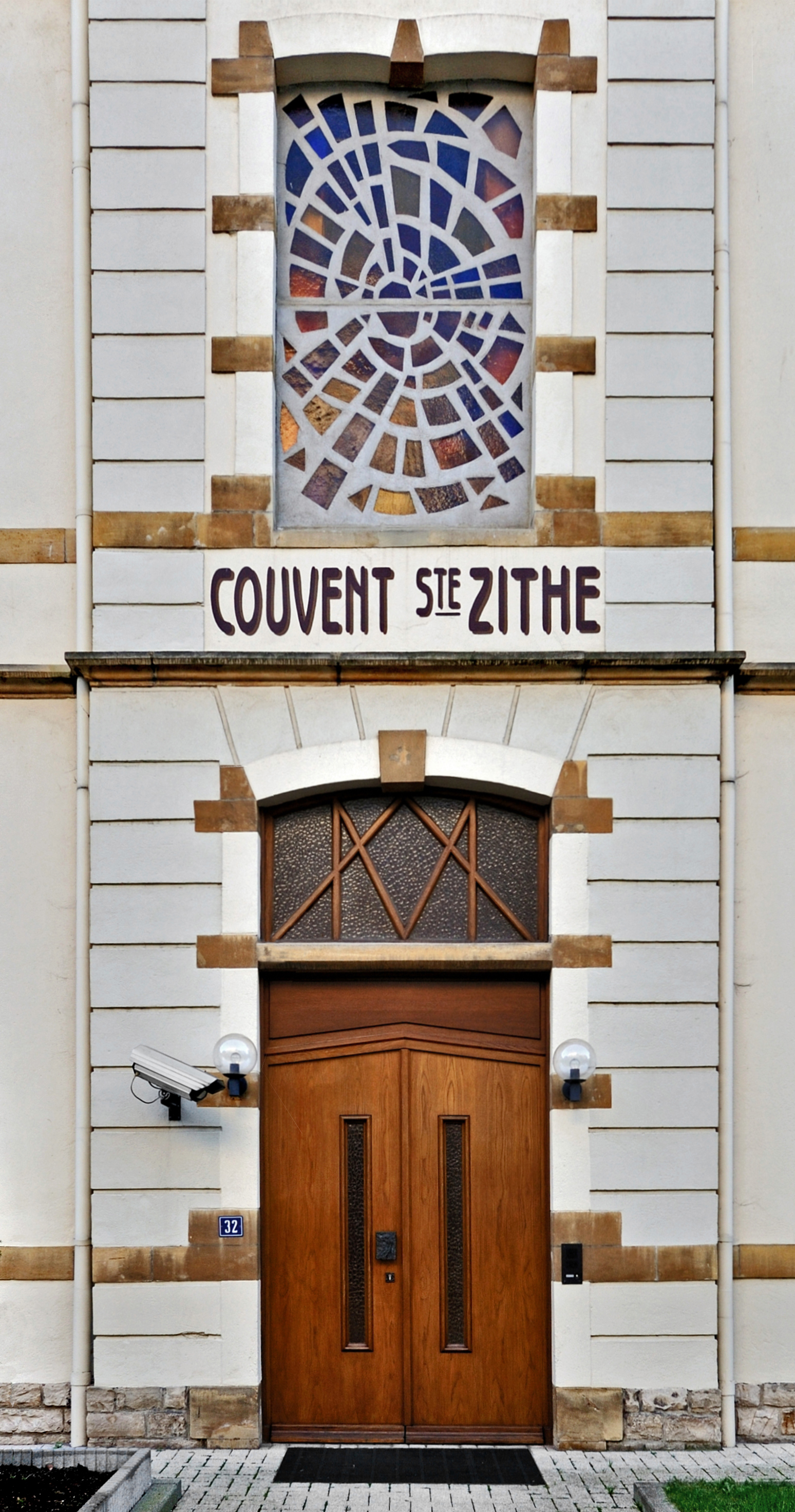 Luxembourg City Couvent Ste Zithe entrée