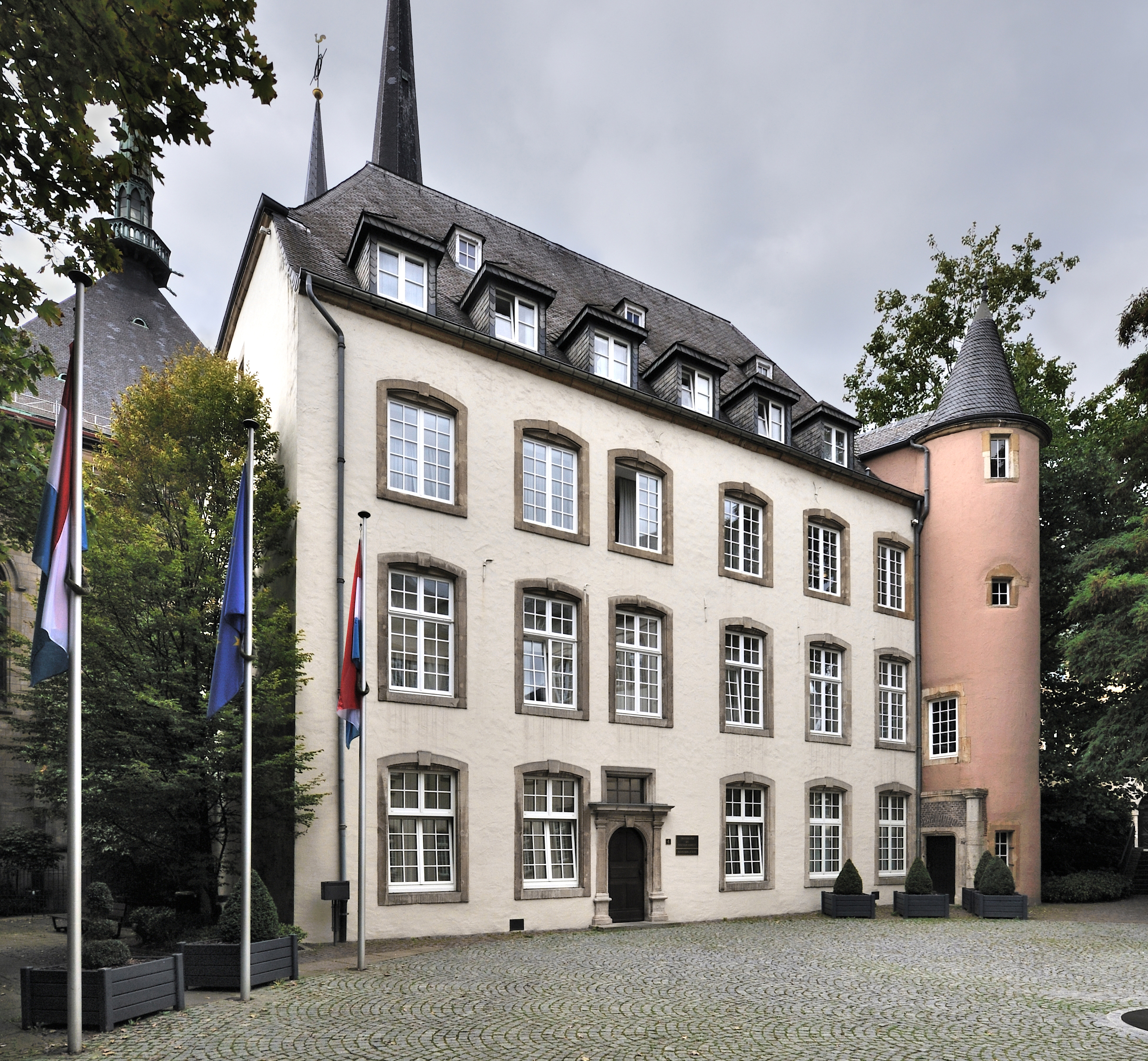 Luxembourg City Hôtel de Bourgogne front sept 2011