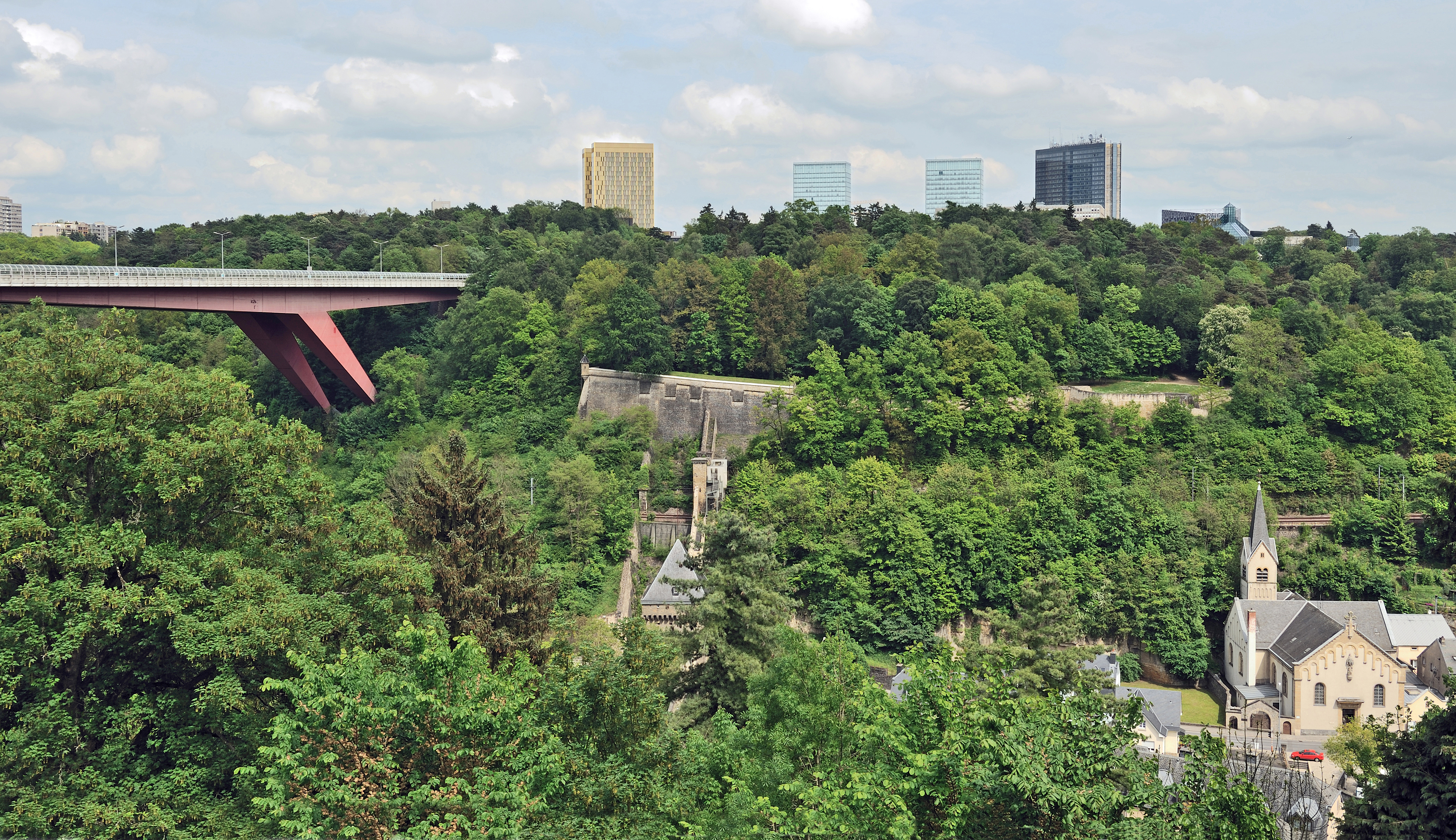 Luxembourg Pfaffenthal Kirchberg 06