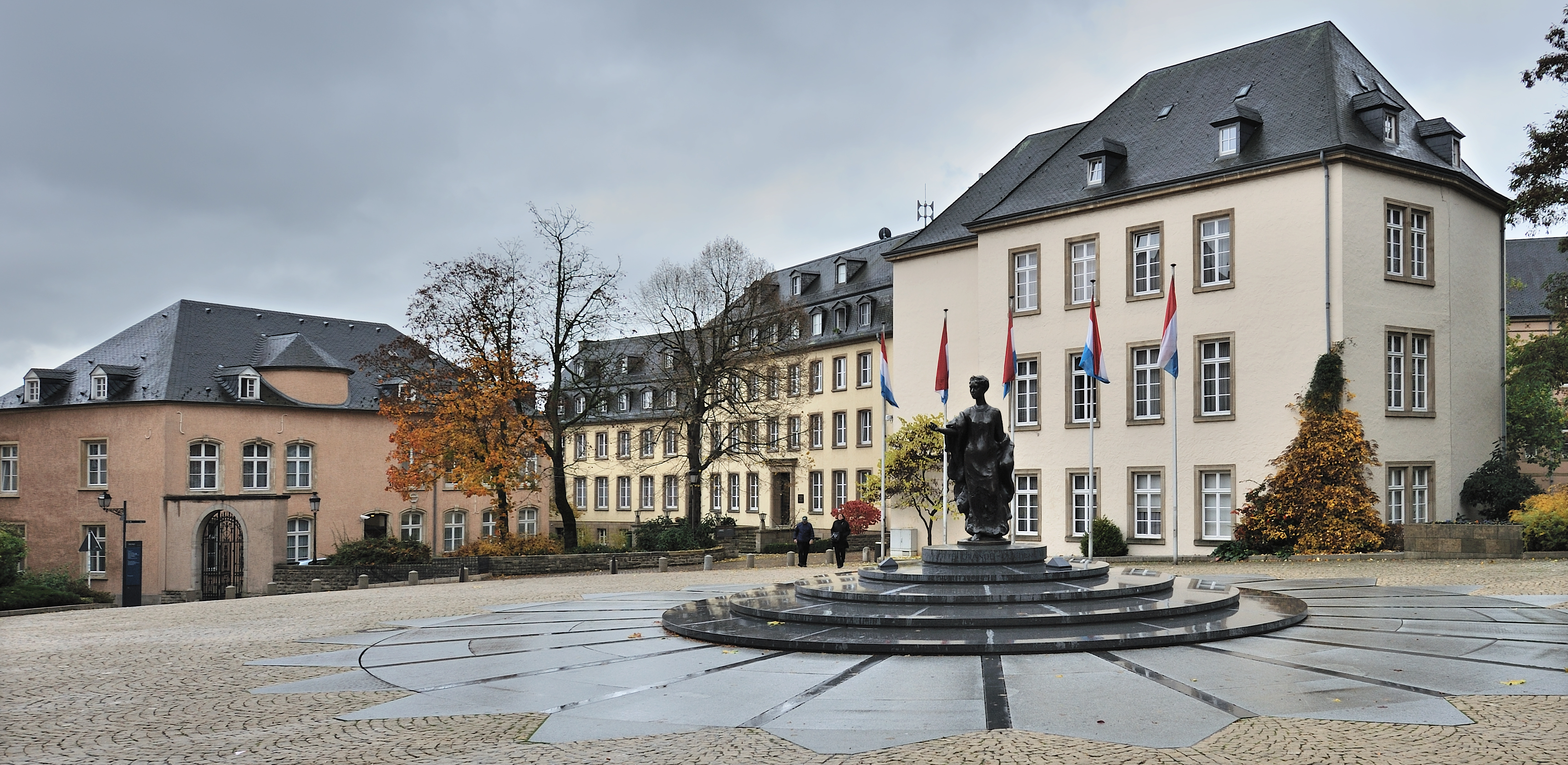 Place Clairefontaine Luxembourg 01