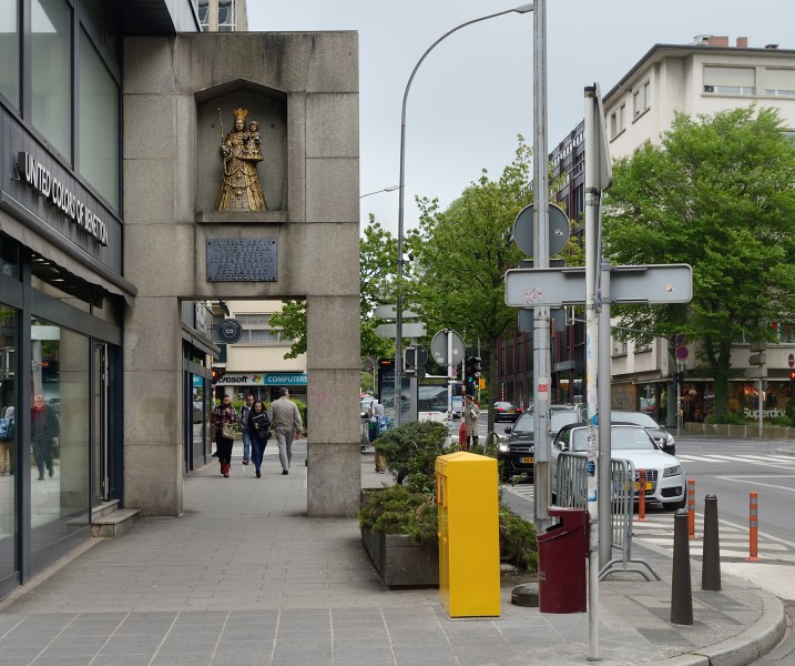 Consolatrix avenue de la Porte-Neuve Luxembourg 2014