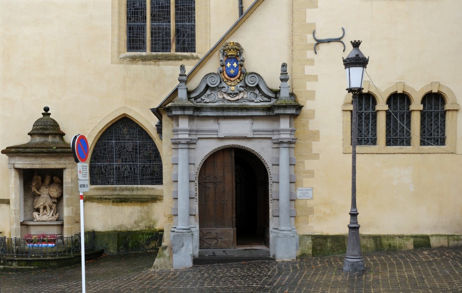 Luxembourg église St Michel 01