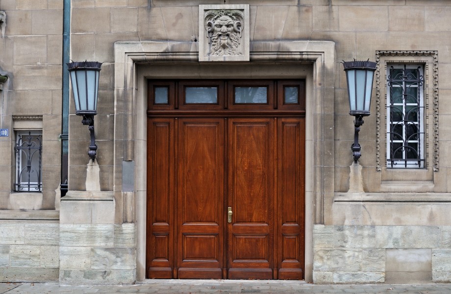 Luxembourg BCEE bv Pétrusse porte 01