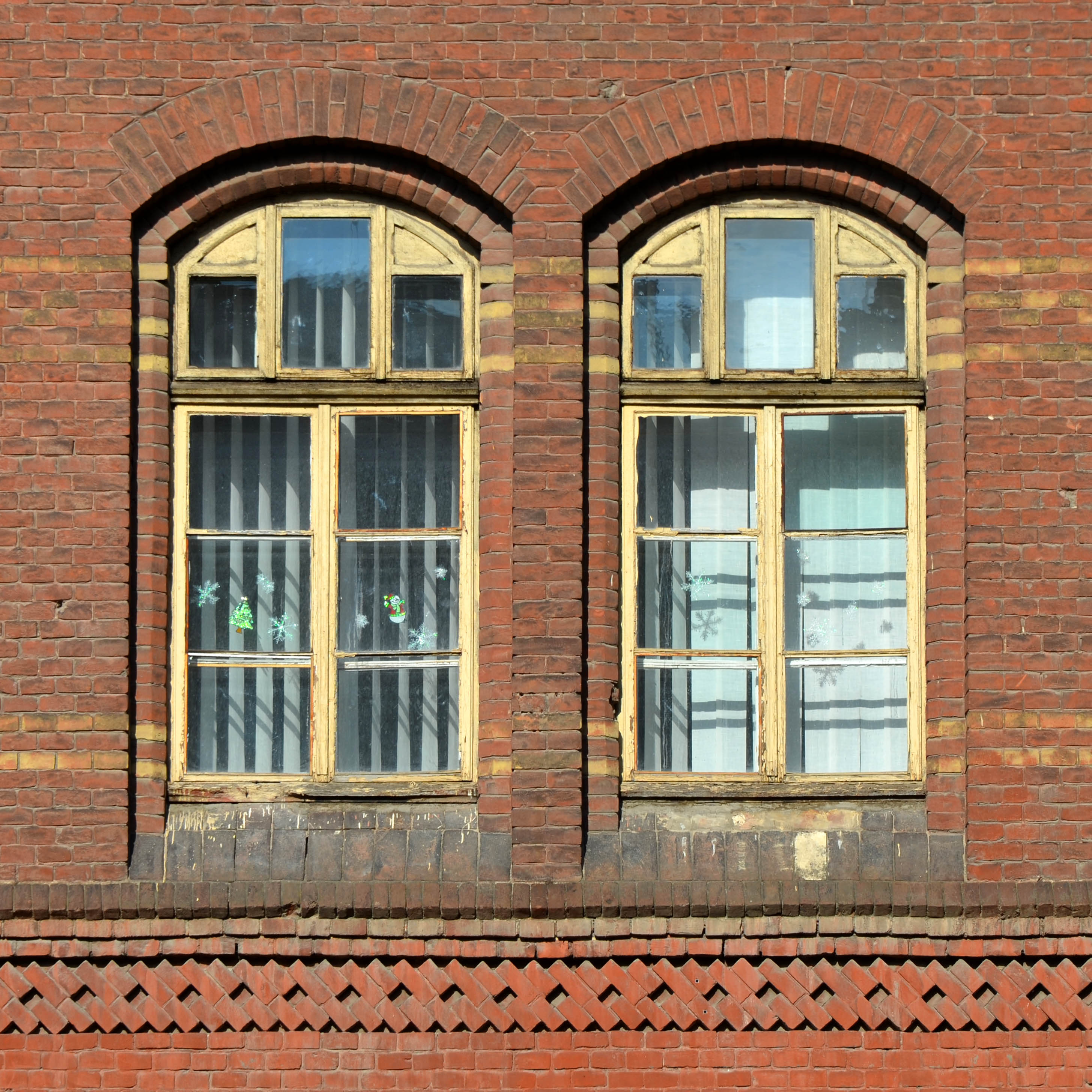 2 Leontovycha Street, Lviv (05)