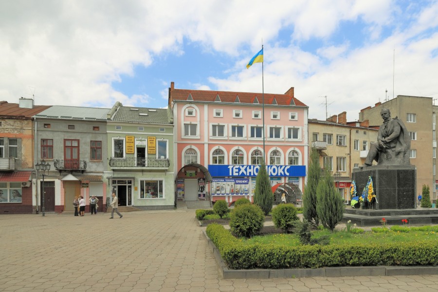 2015 Sokal, Kamienice na placu w centrum miasta