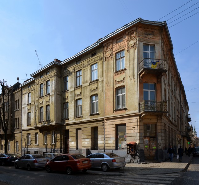 2 Dontsova Street, Lviv (04)