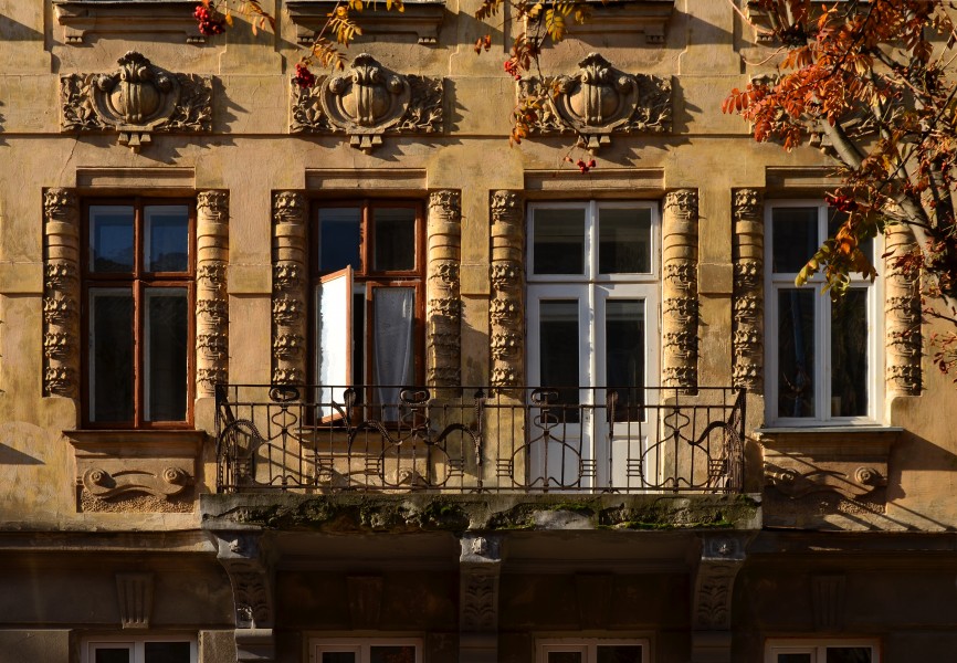 36 Lysenka Street, Lviv (04)