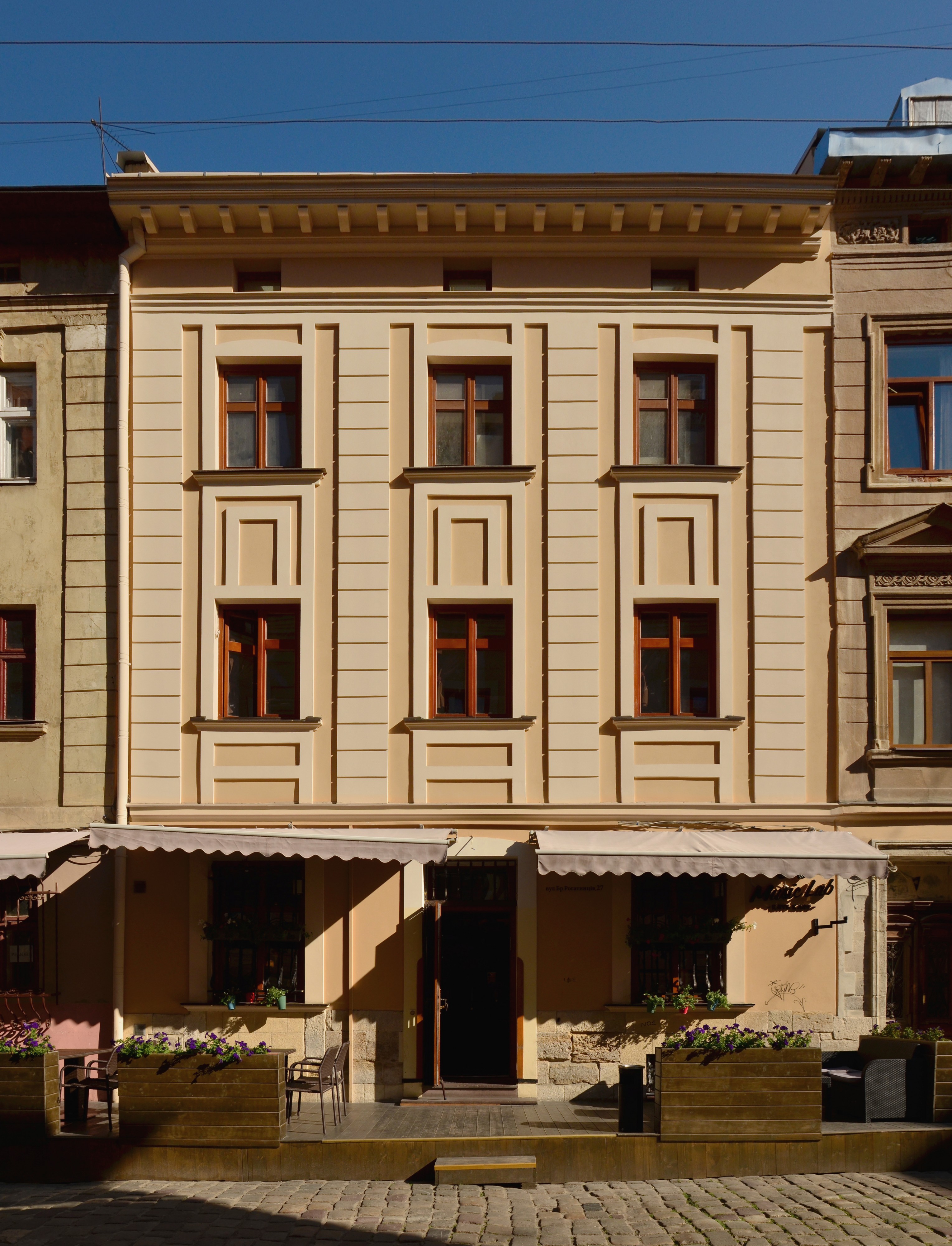 27 Brativ Rohatyntsiv Street, Lviv (01)