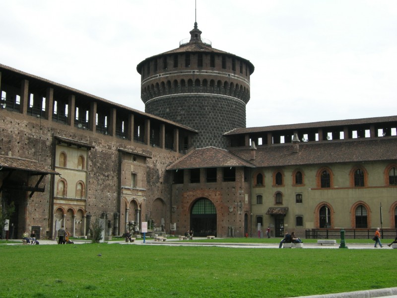 Castello Sforzesco (Milan) - Round tower 00