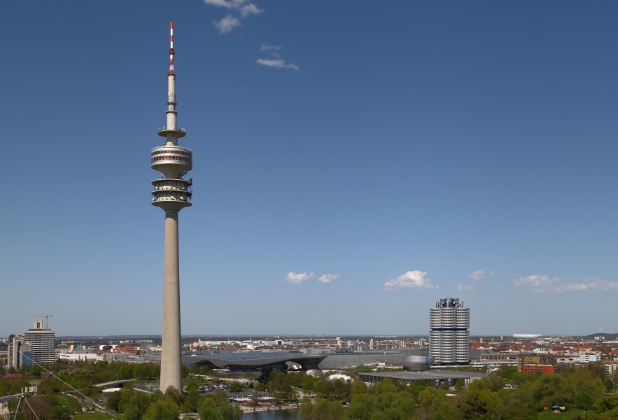 Vista panorámica desde Olympiapark, Múnich, Alemania 2012-04-28, DD 02