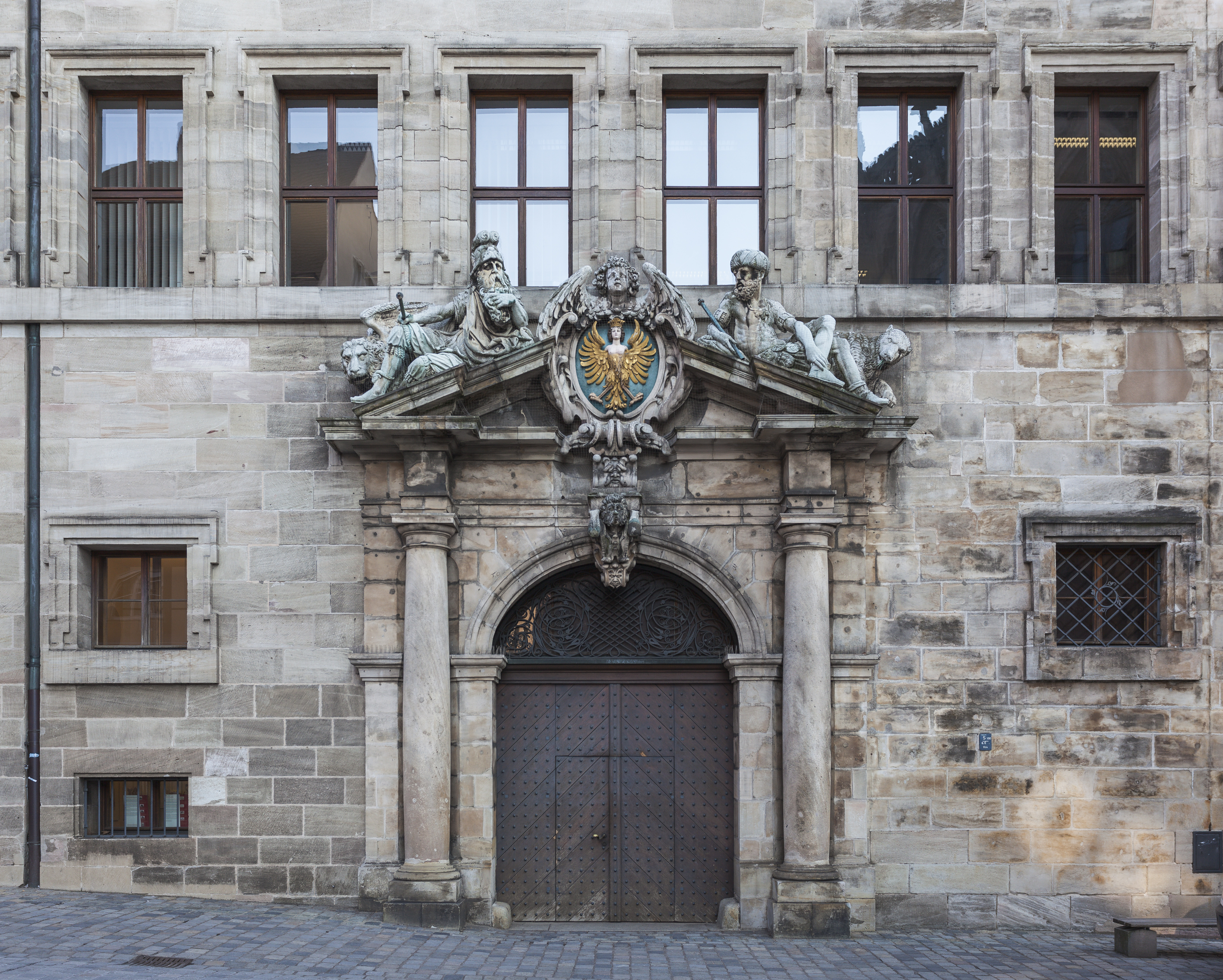 Antiguo Ayuntamiento, Núremberg, Alemania, 2013-03-16, DD 01