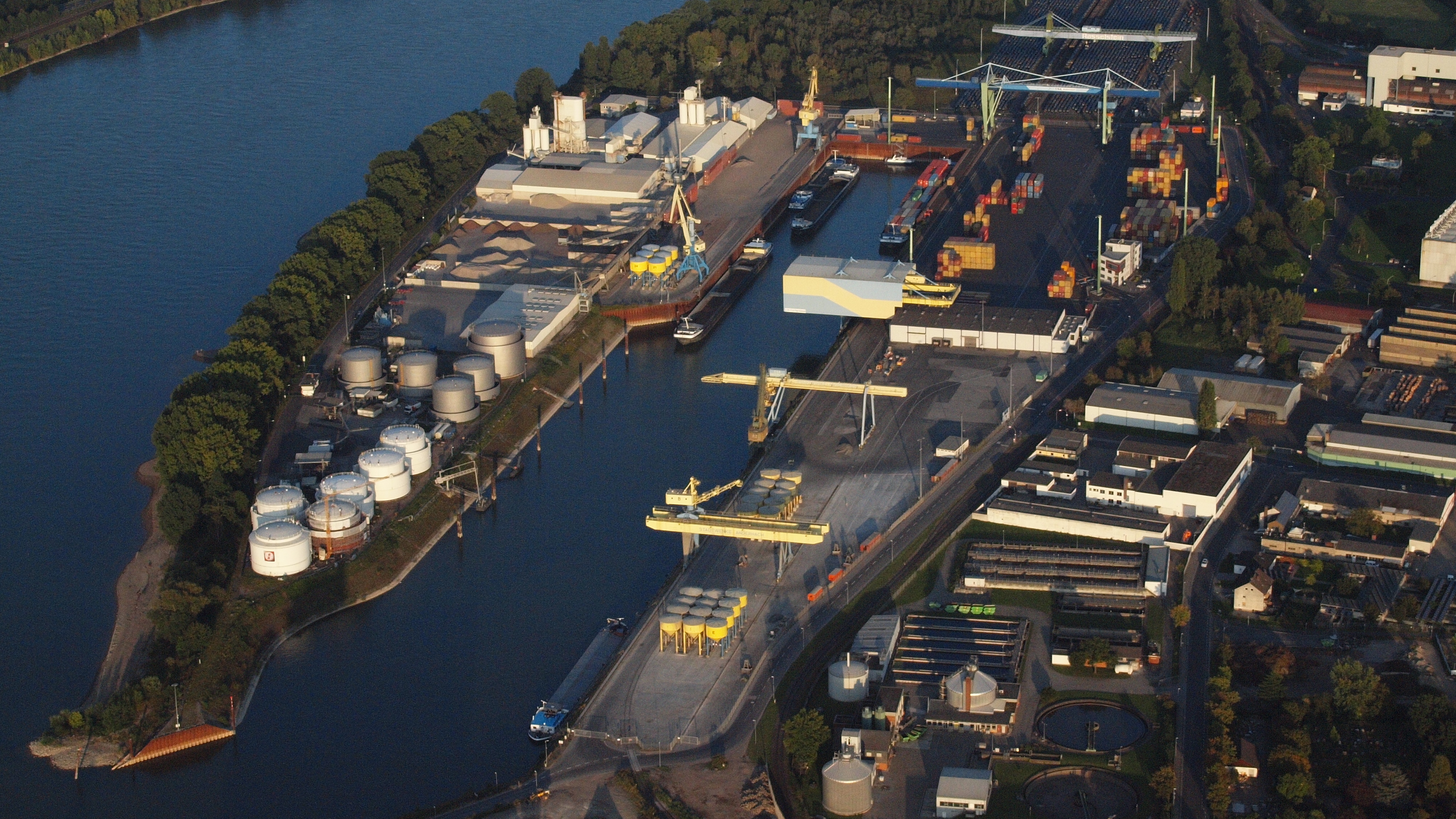 Andernach -Rheinhafen