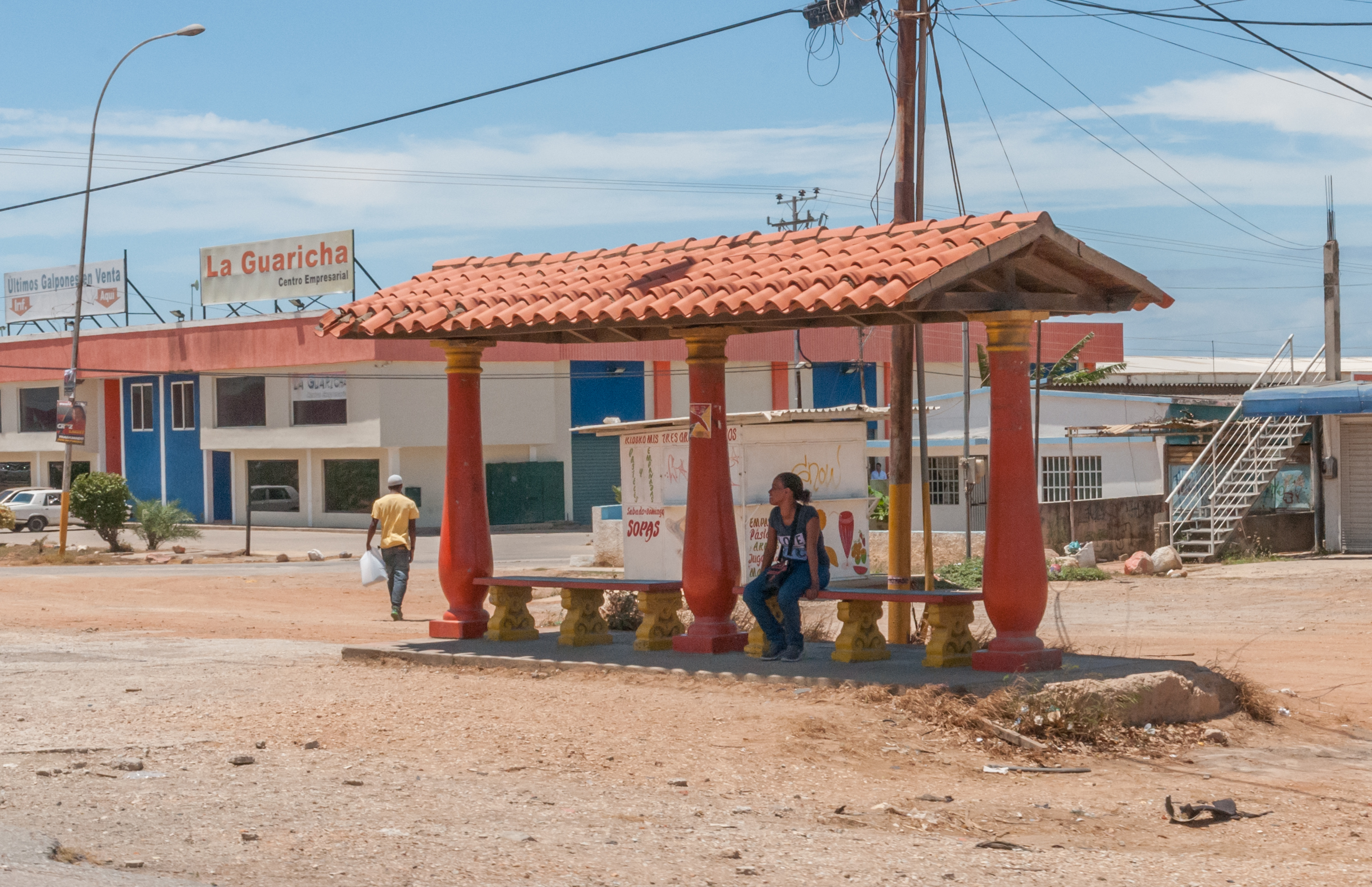 Bus Stop in Juan Bautísta Arismendi Avenue