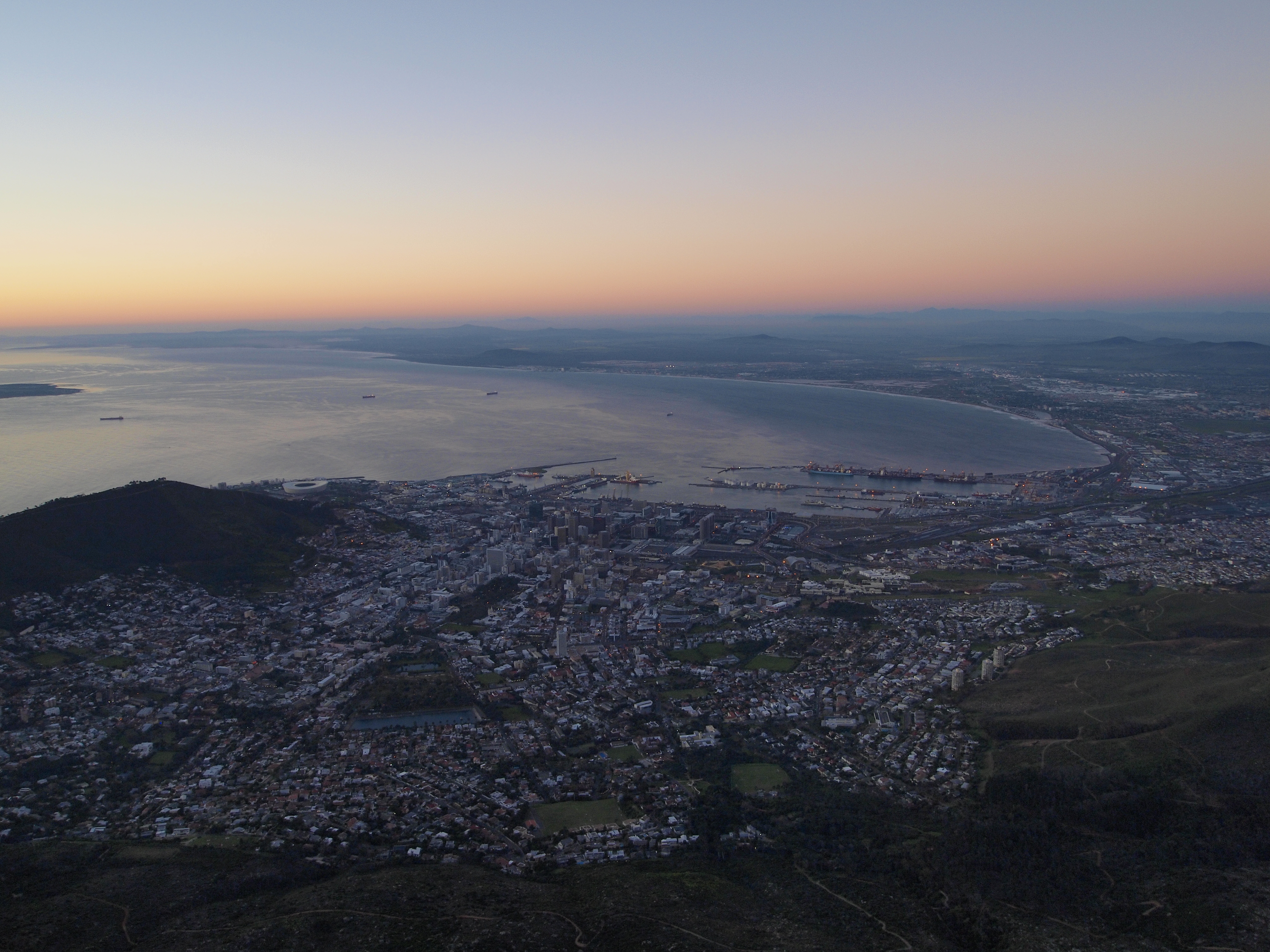 Cape Town at night (02)