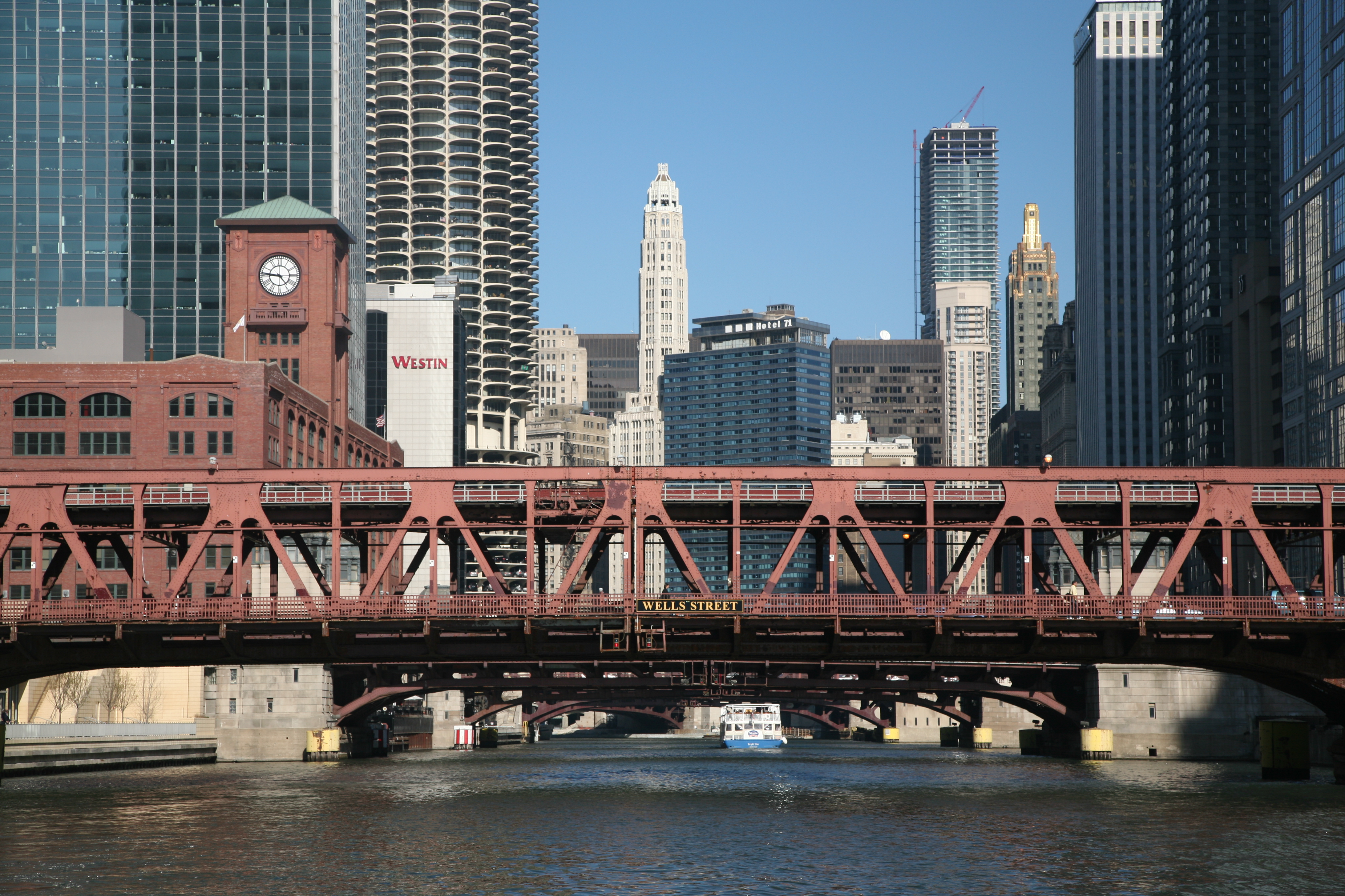 Chicago River bridges