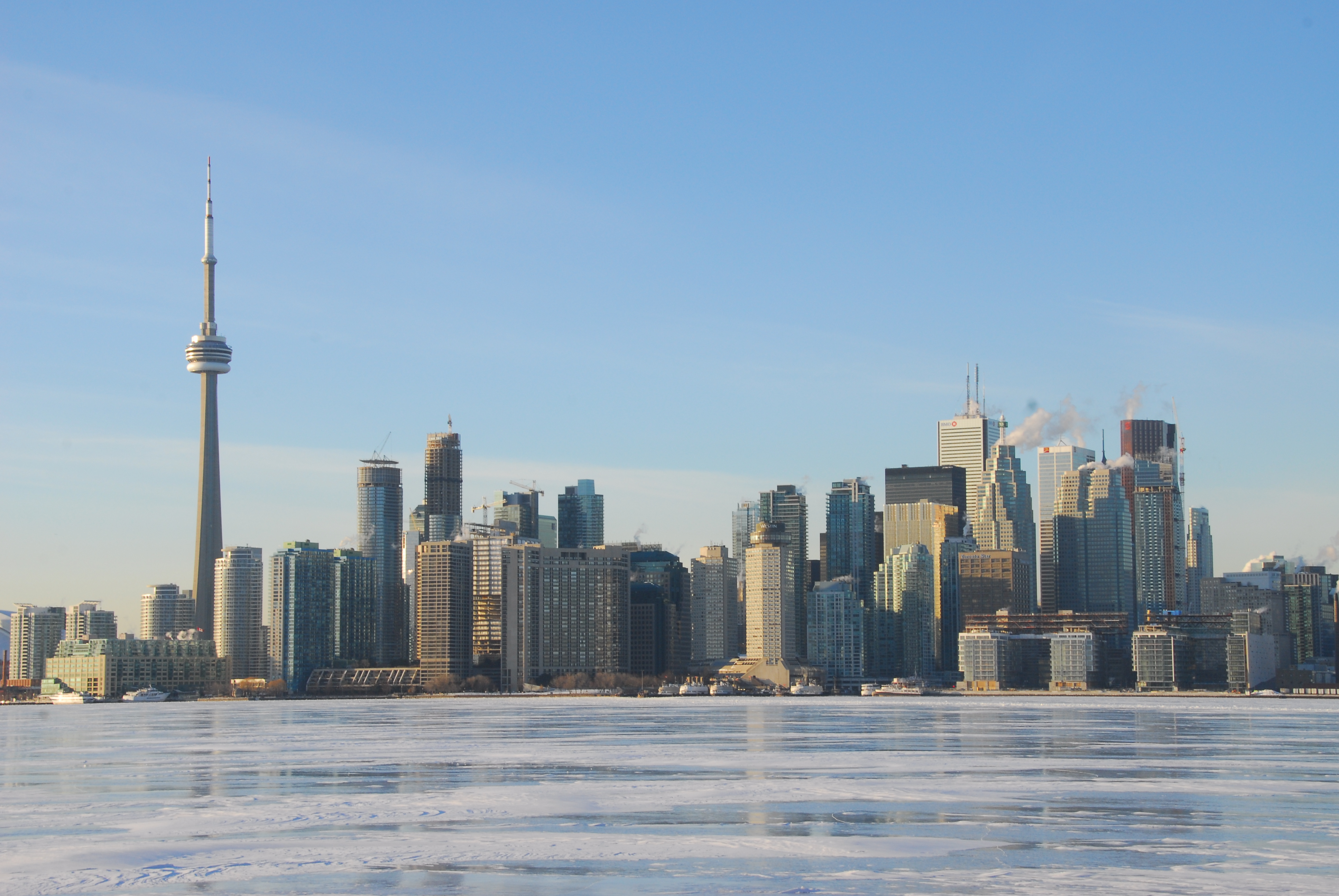 Downtown from Ward's Island (11740832935)