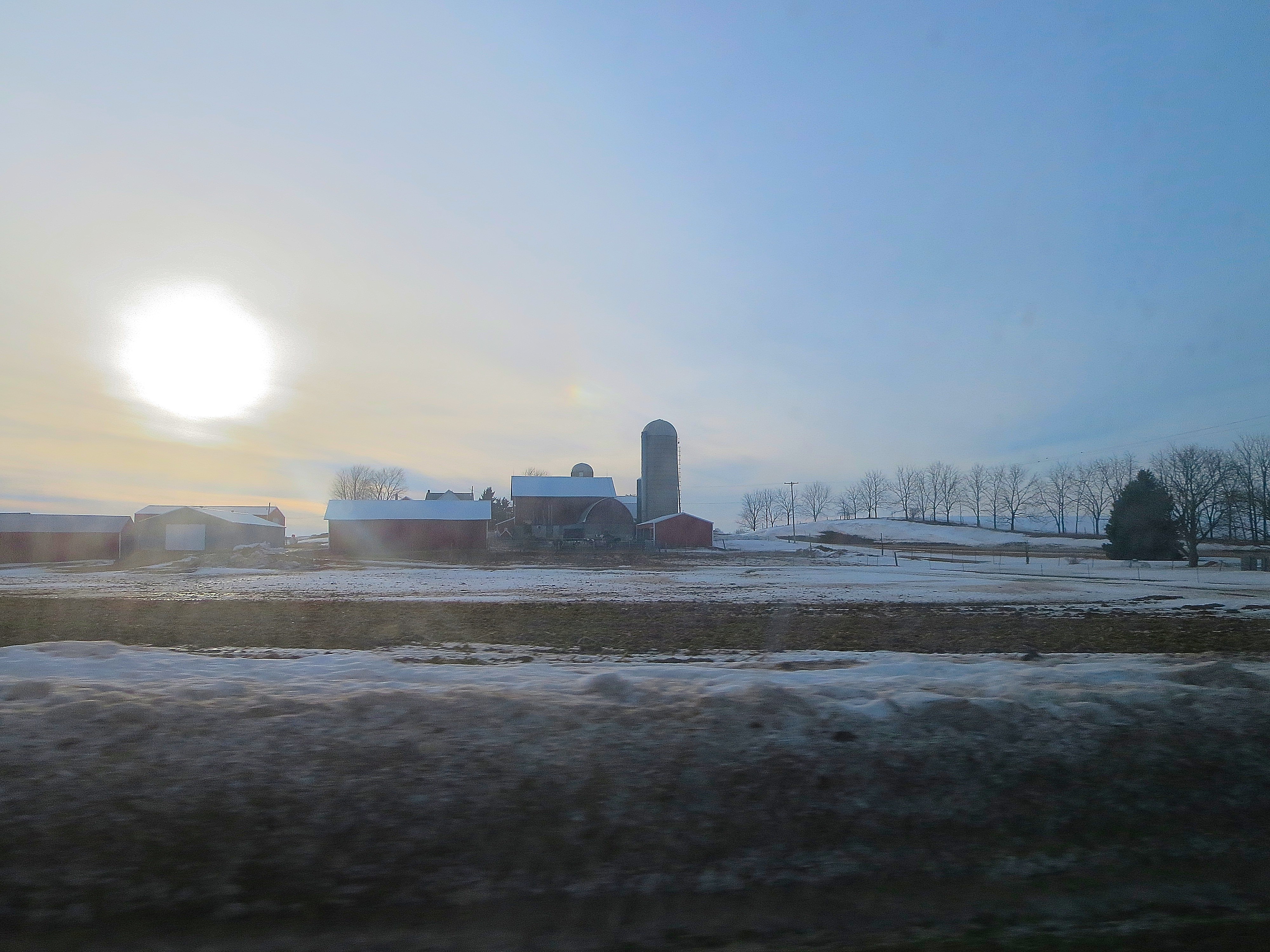 Farm Northwest of Deerfield - panoramio