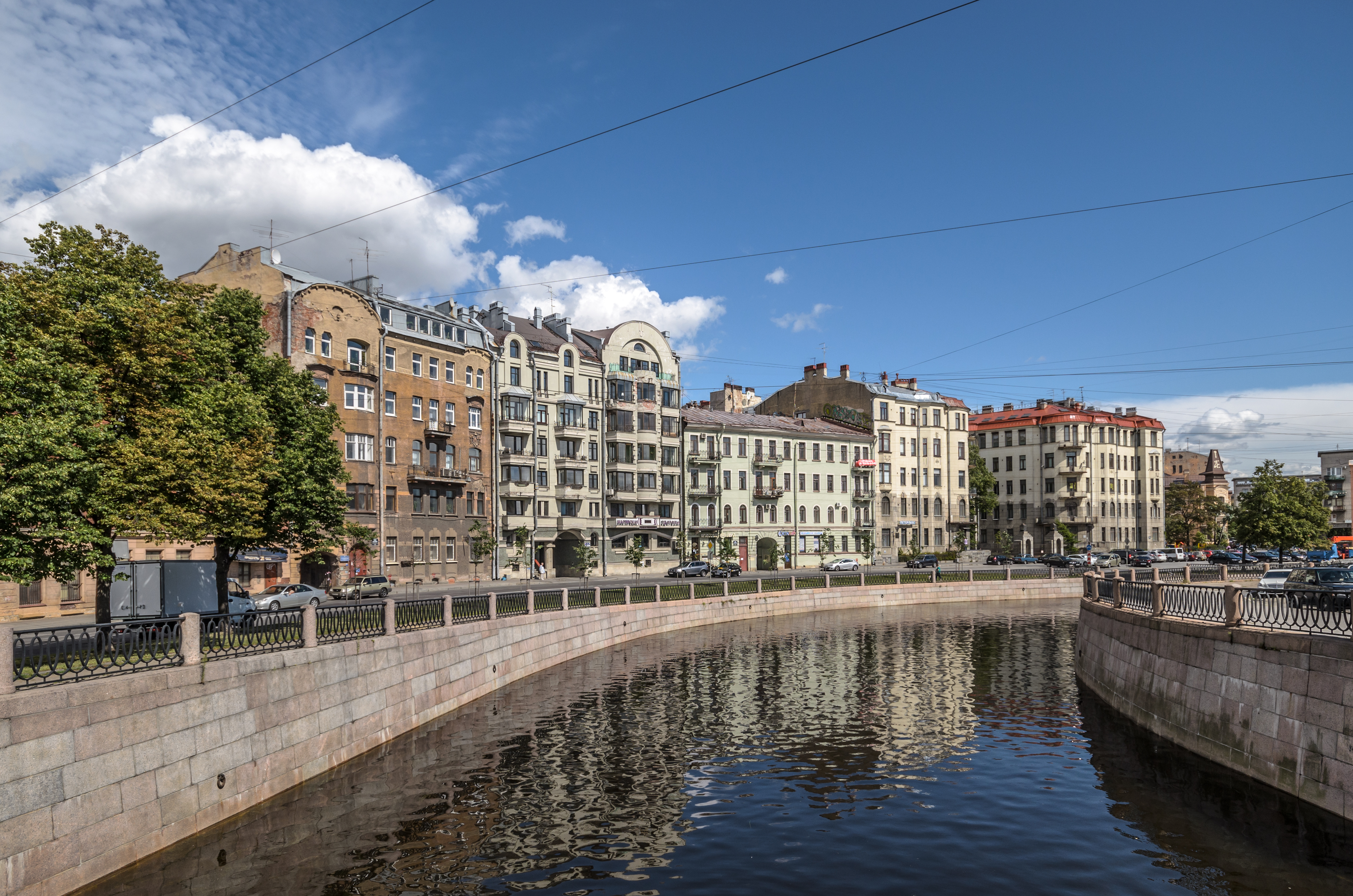Karpovka River Embankment 06
