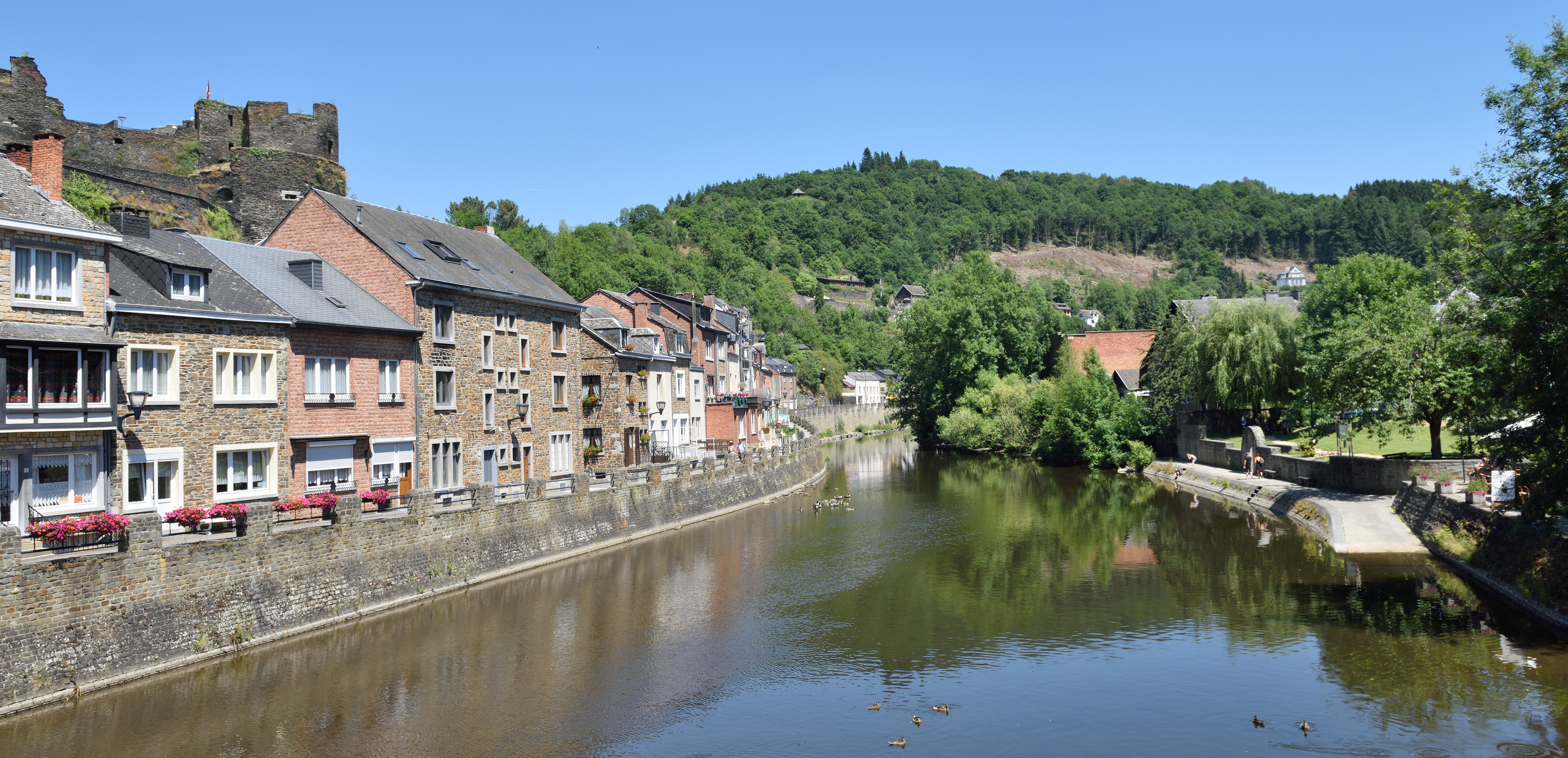 La Roche-en-Ardenne L'Ourthe vers l'amont