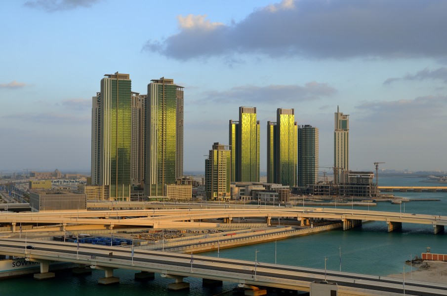 Abu Dhabi - under construction (6942000825)