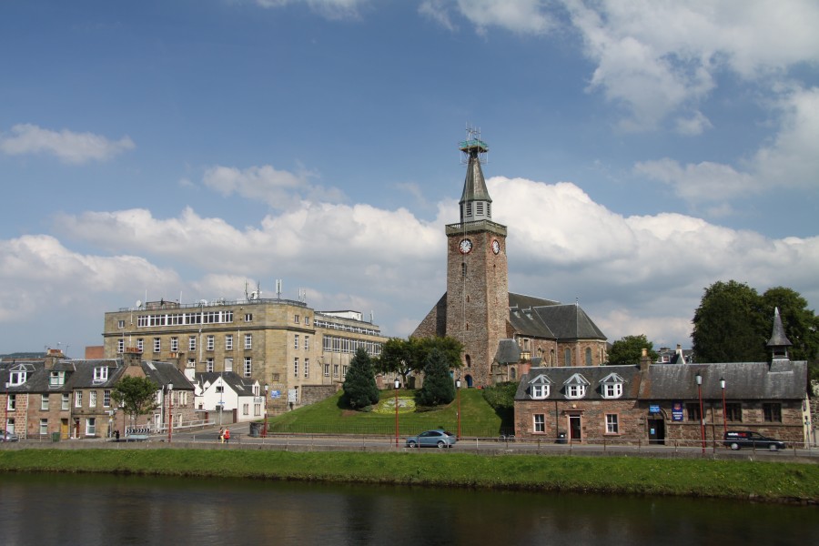 Church in Inverness in summer 2012 (4)